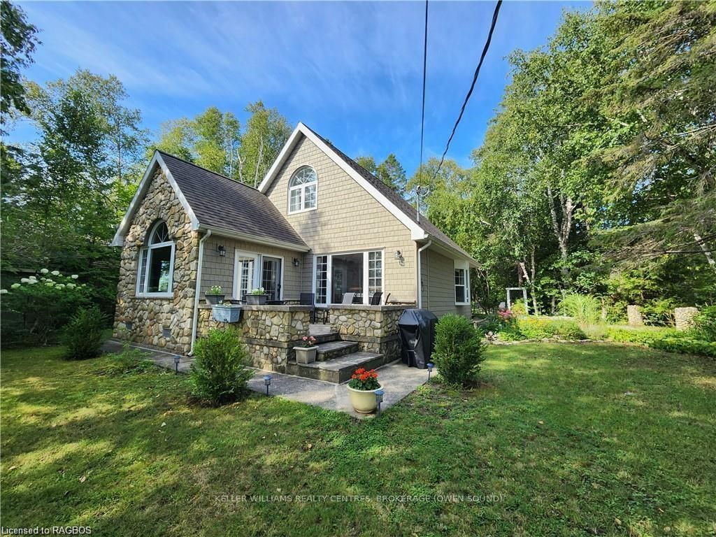 303 ISTHMUS BAY Road, Northern Bruce Peninsula, ON N0H 1W0