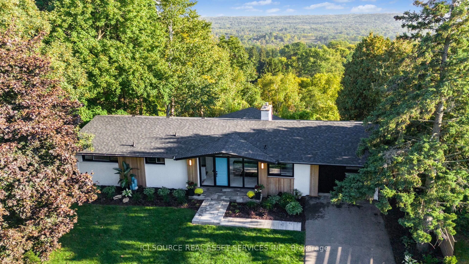 50 Oak Avenue, Hamilton, ON L9H 4Y9 photo 5