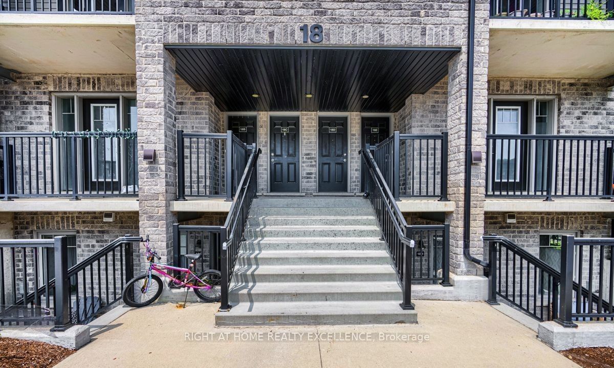 1989 Ottawa Street S 18E, Kitchener, ON N2E 0G7