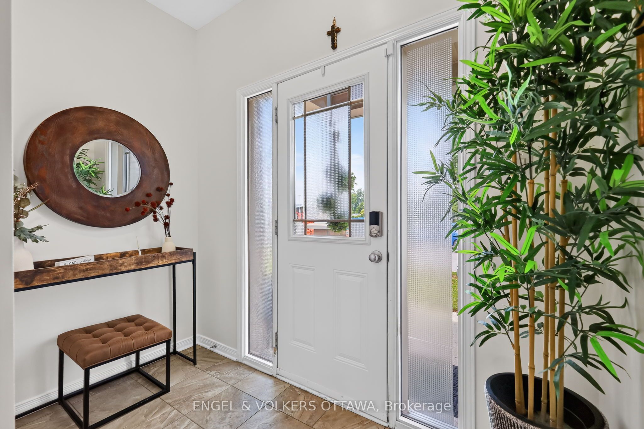 601 Via Campanale Avenue, Barrhaven, ON K2J 4A2 photo 4