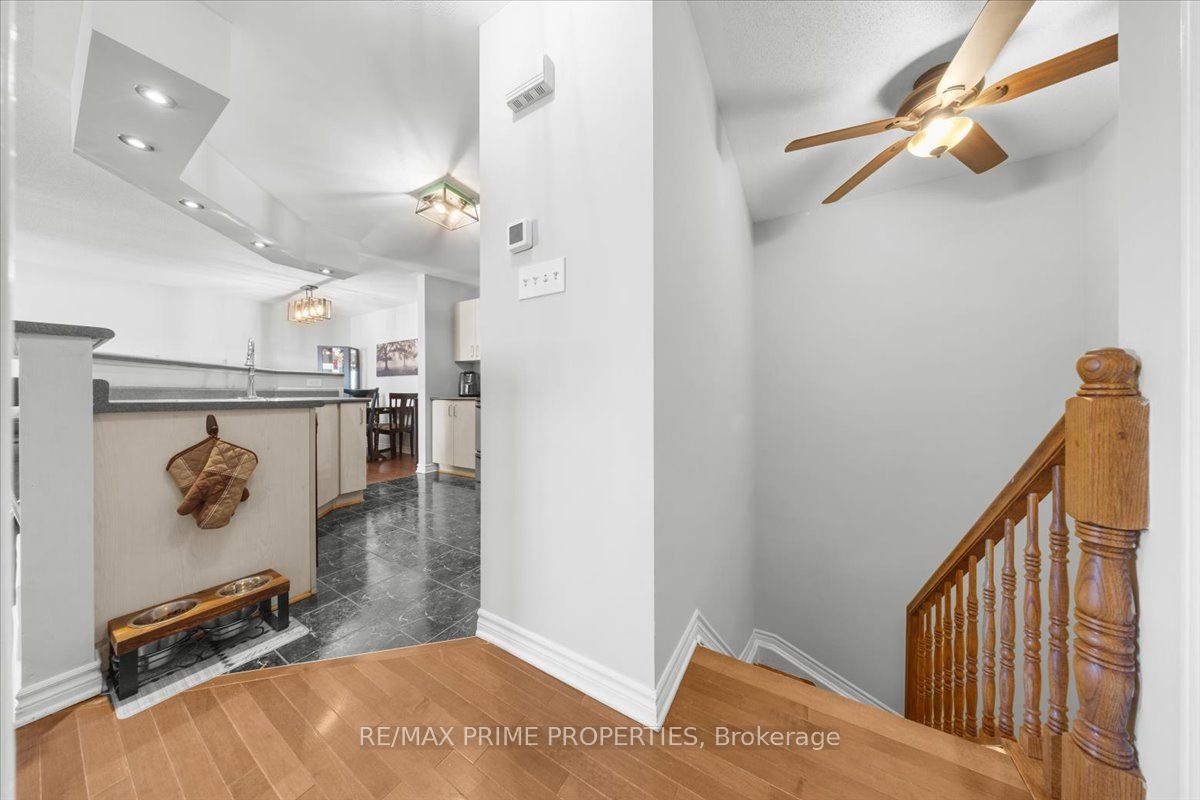 3265 St Joseph Boulevard 117, Orleans - Cumberland and Area, ON K1E 3Y2 photo 4