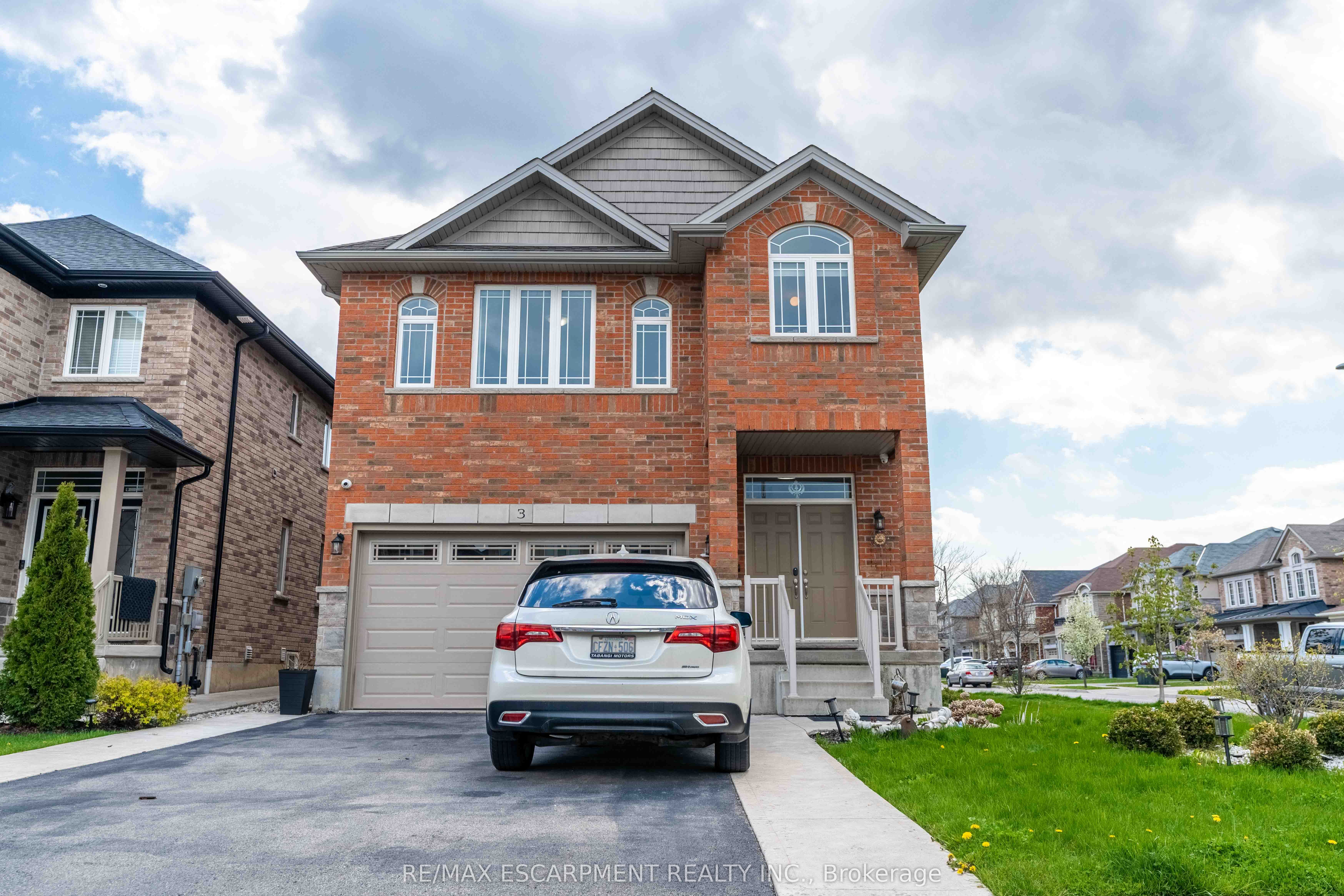 3 NARBONNE Crescent, Hamilton, ON L8J 1P0 photo 2