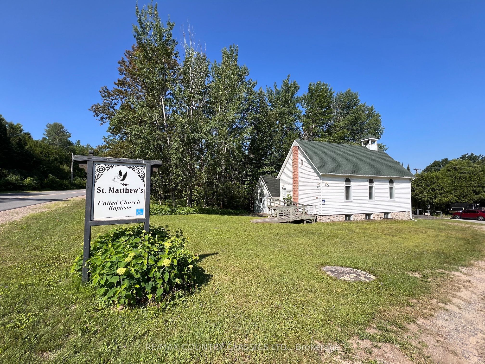113 Village Street, Hastings Highlands, ON K0L 1C0 photo 2