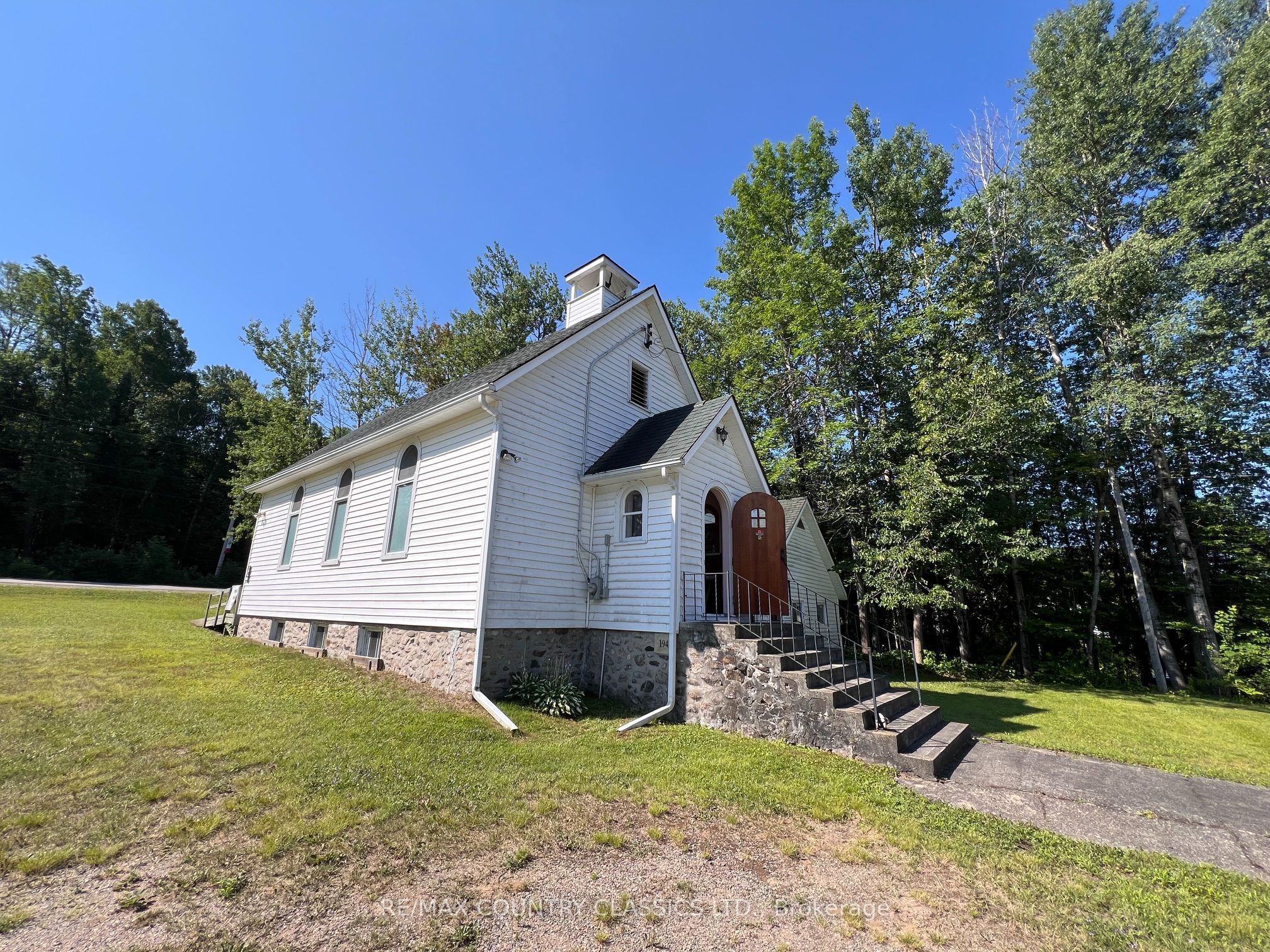 113 Village Street, Hastings Highlands, ON K0L 1C0 photo 4