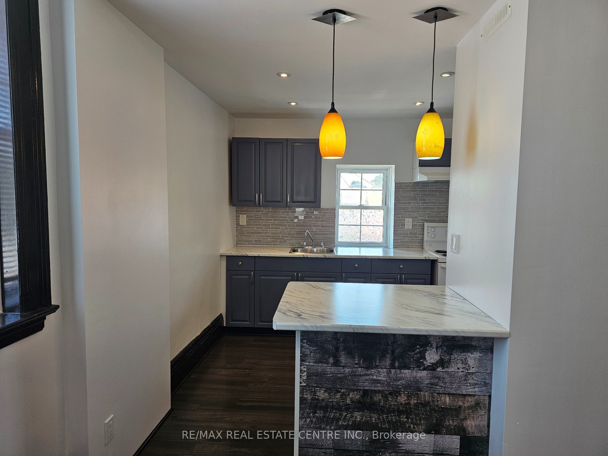 1-3 Mill Street 1, Quinte West, ON K0K 2C0 photo 4