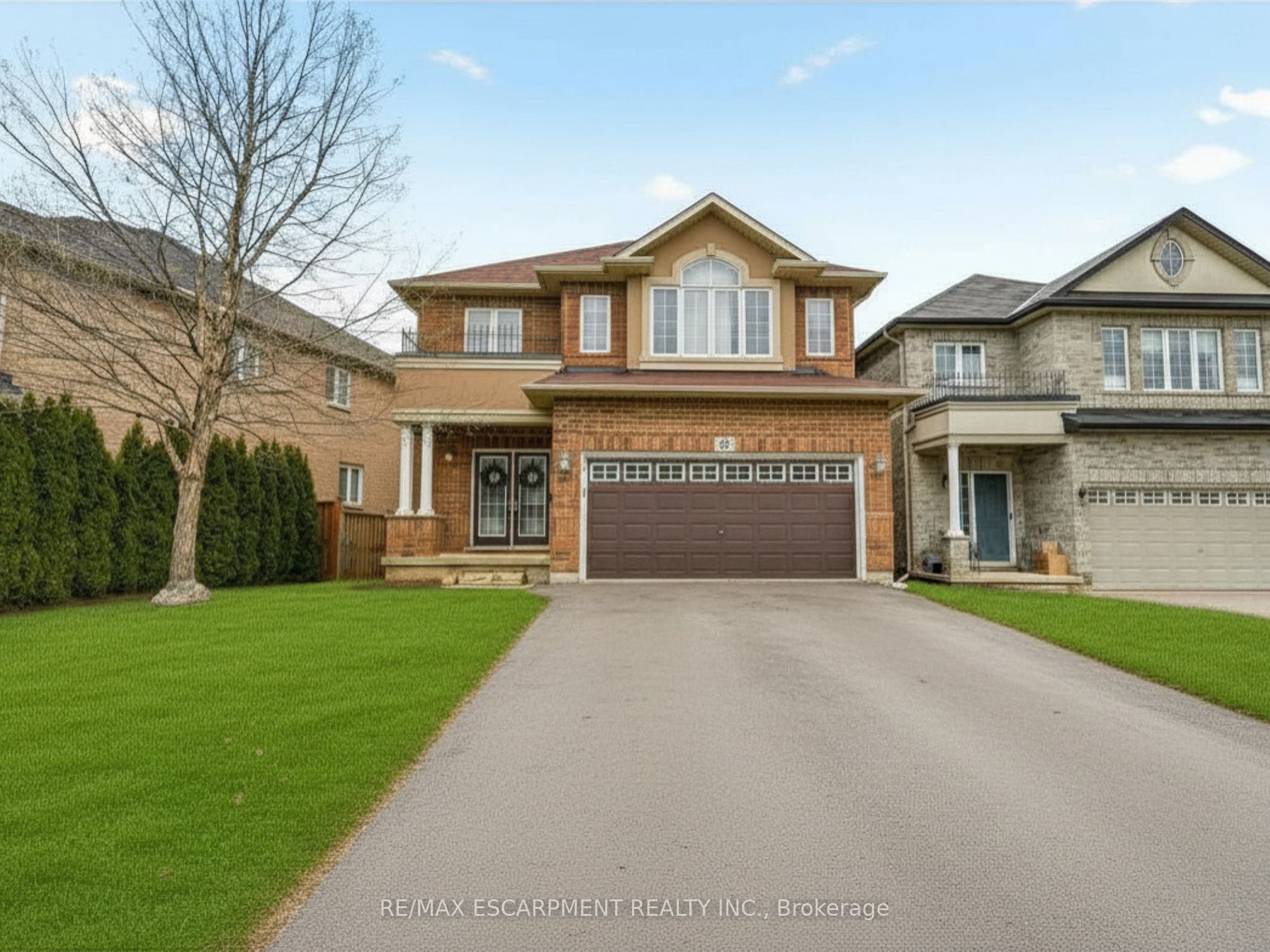 21 House Lane, Hamilton, ON L9K 0G1