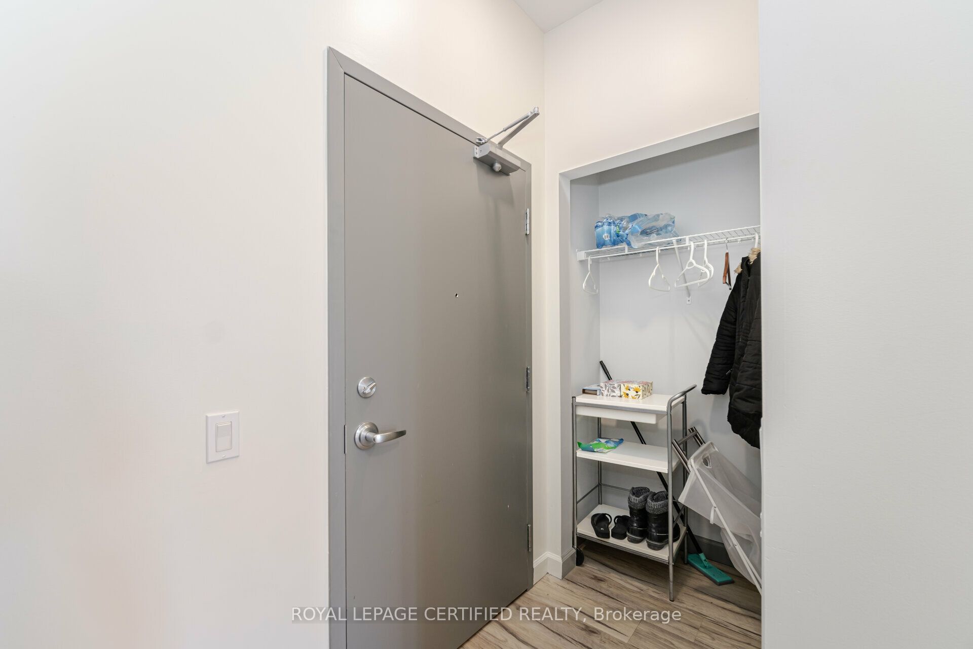 77 Leland Street 108, Hamilton, ON L8S 3A1 photo 5