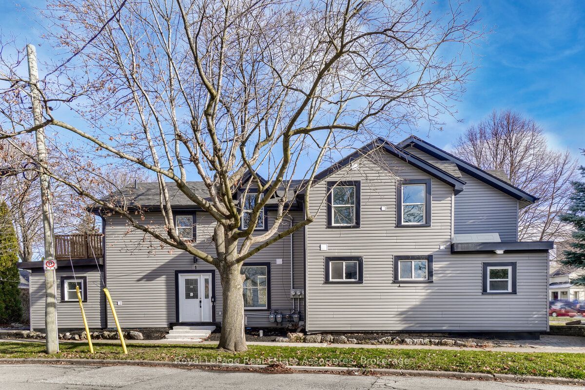 39 Welland Avenue S 1, St. Catharines, ON L2R 2M4