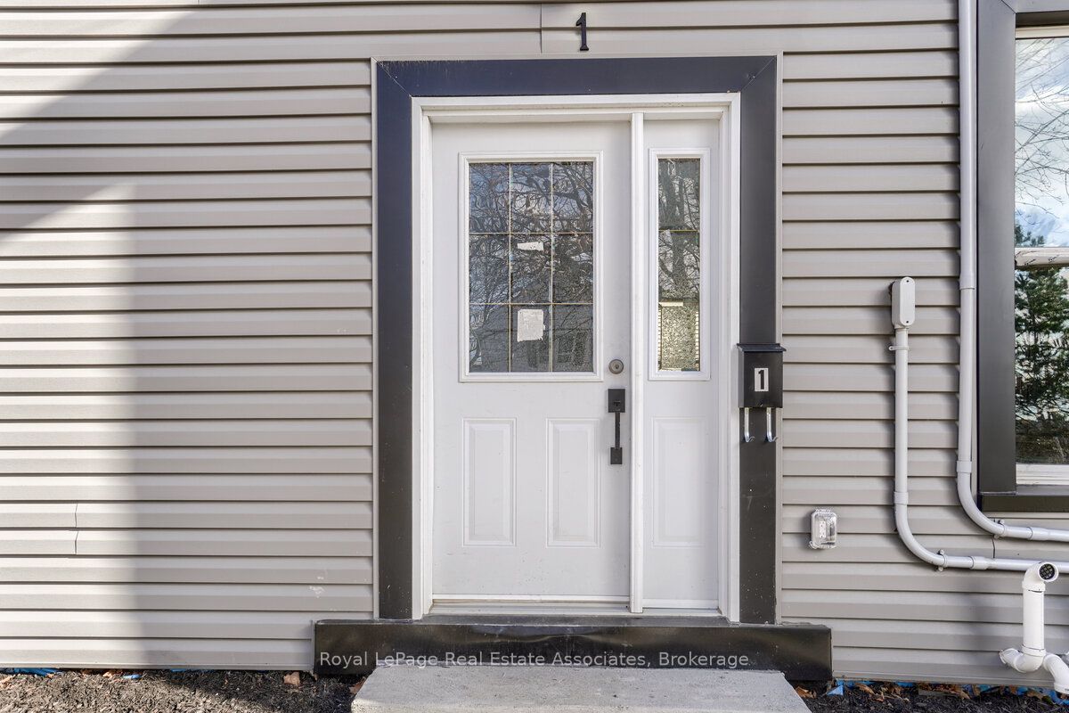 39 Welland Avenue S 1, St. Catharines, ON L2R 2M4 photo 3