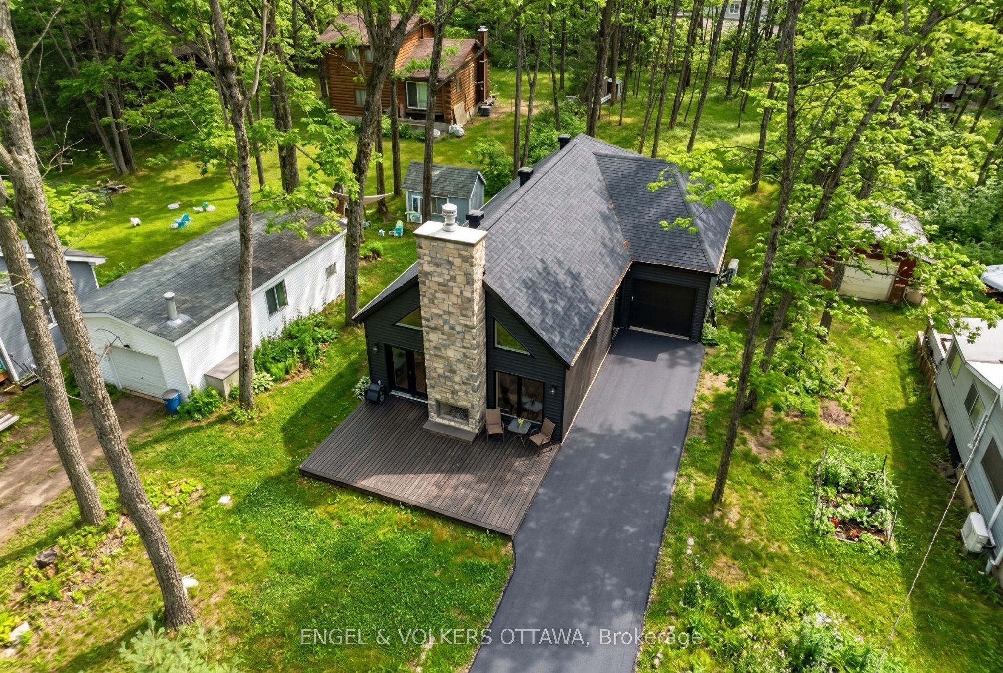 557 Bayview Drive, Constance Bay - Dunrobin - Kilmaurs - Woodlawn, ON K0A 3M0 photo 3