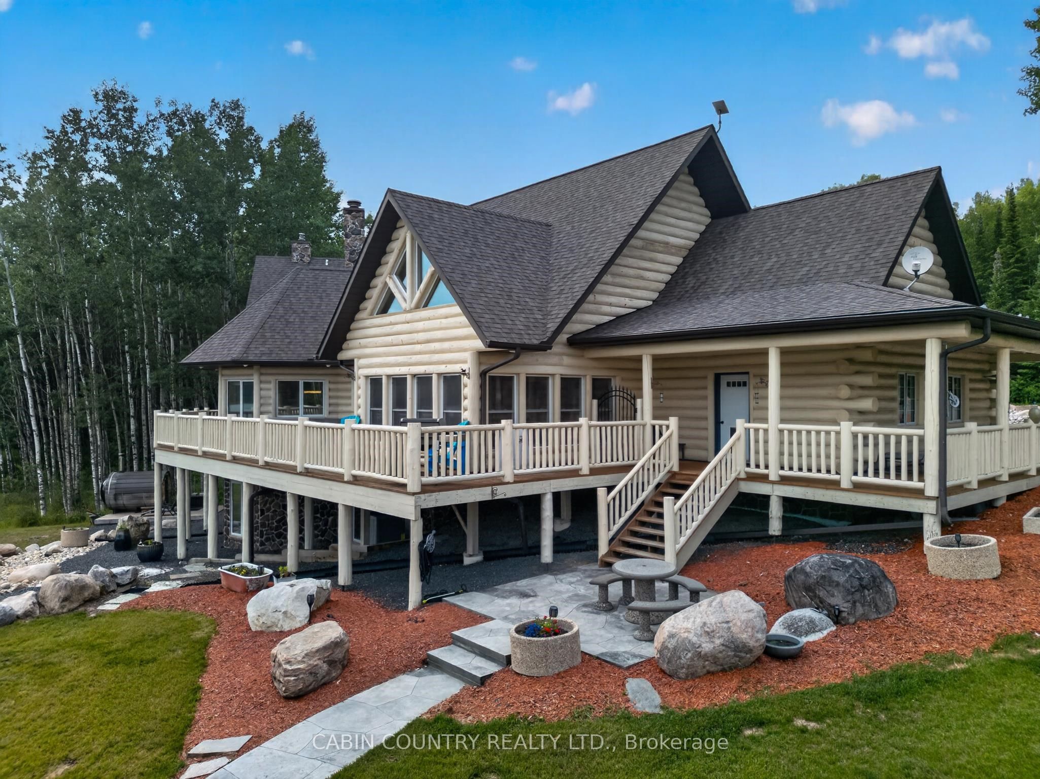 746 East Melick Road, Kenora, ON P9N 4N6 photo 3