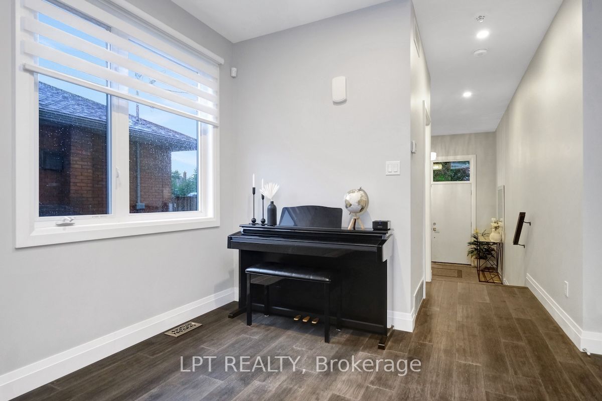 319 Glynn Avenue, Overbrook - Castleheights and Area, ON K1K 1R9 photo 4