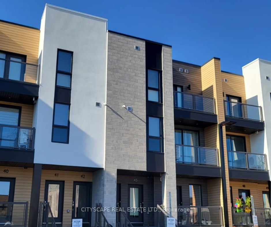 261 Woodbine Avenue C053, Kitchener, ON N2R 0S7