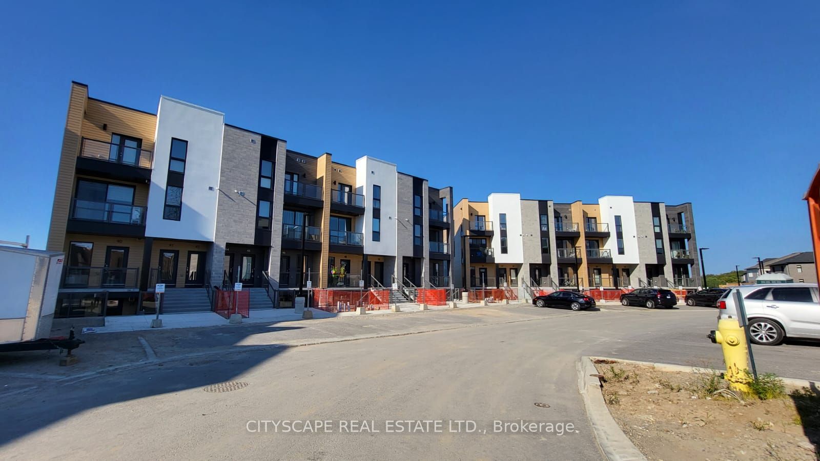 261 Woodbine Avenue C053, Kitchener, ON N2R 0S7 photo 3