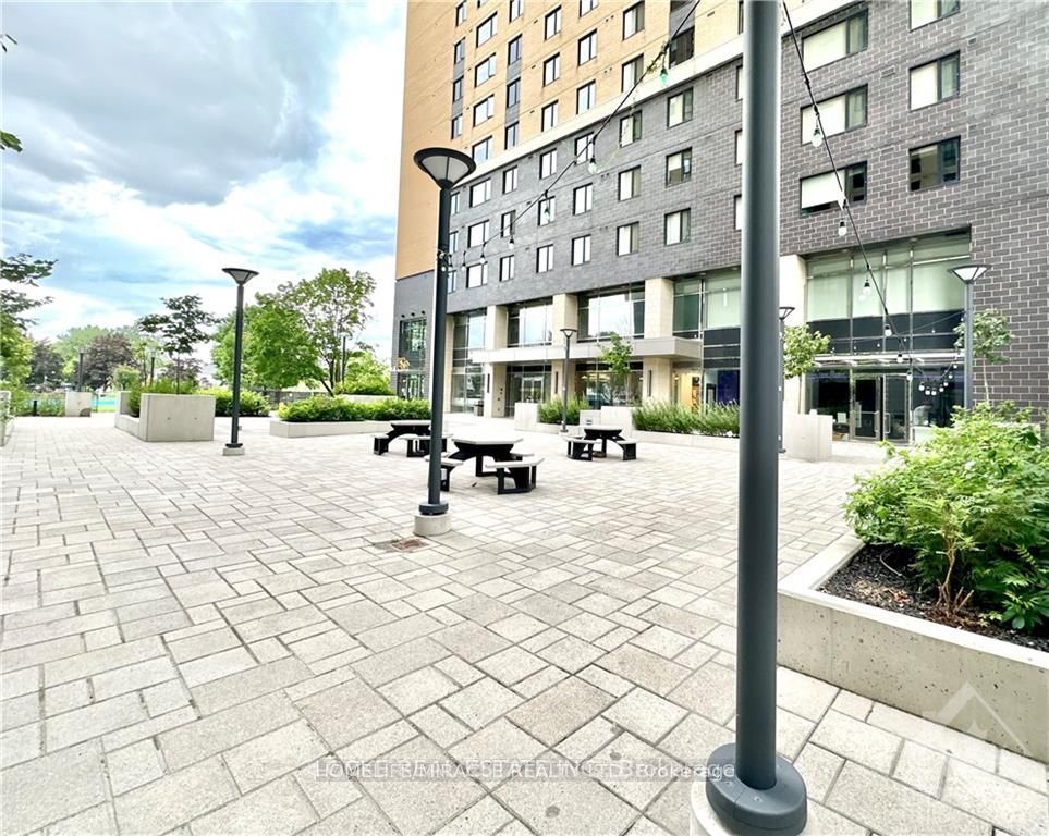 105 Champagne Avenue 1610, Dows Lake - Civic Hospital and Area, ON K1S 5E5 photo 4