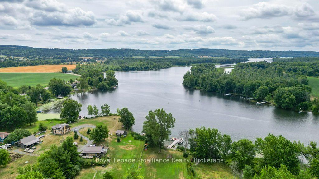 425 Rosebush Road, Quinte West, ON K0K 2C0 photo 4