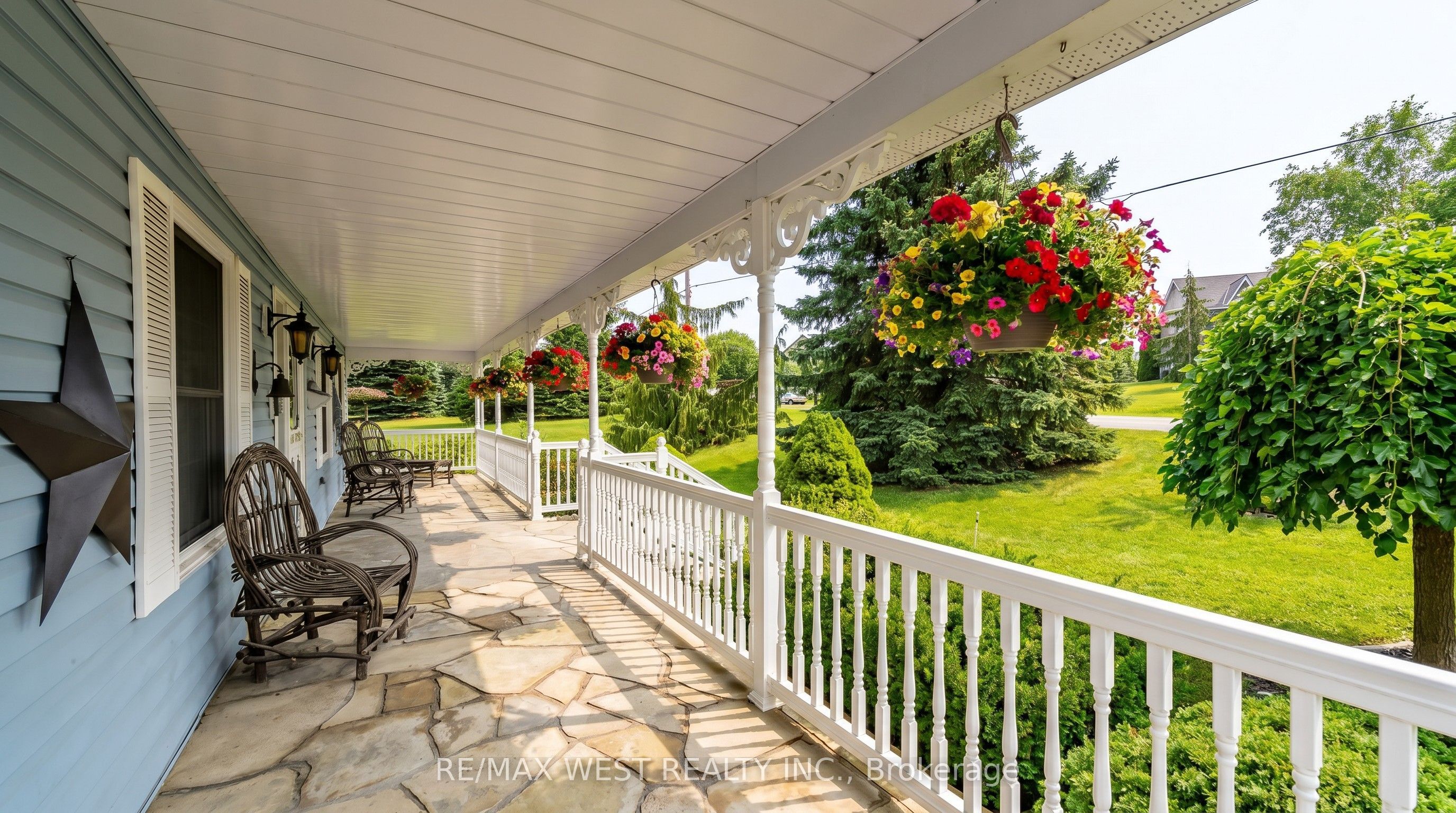 17 Forest Hill Drive, Hamilton Township, ON K9A 4J9