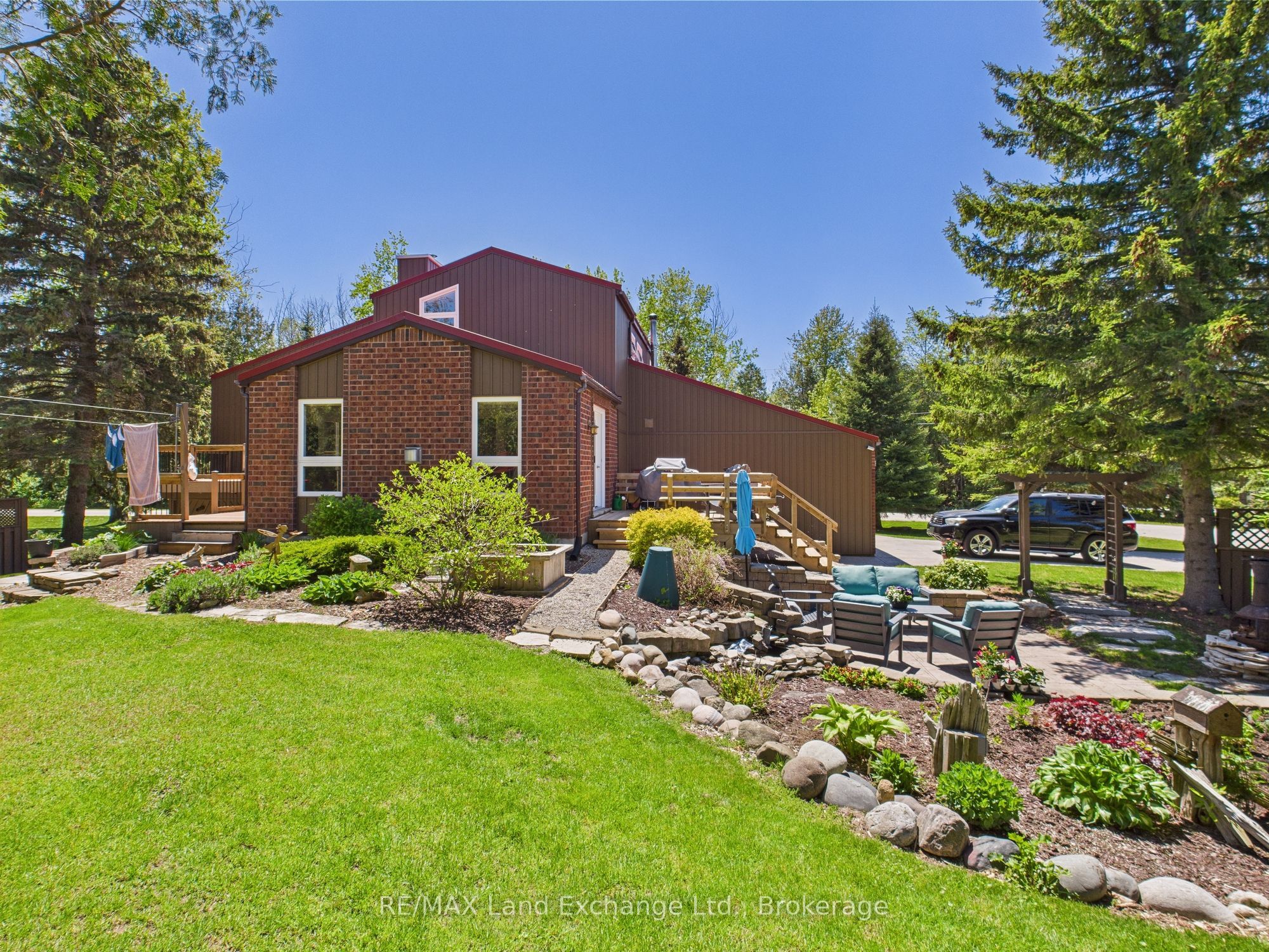 40 Eastwood Crescent, Kincardine, ON N2Z 2X6 photo 2