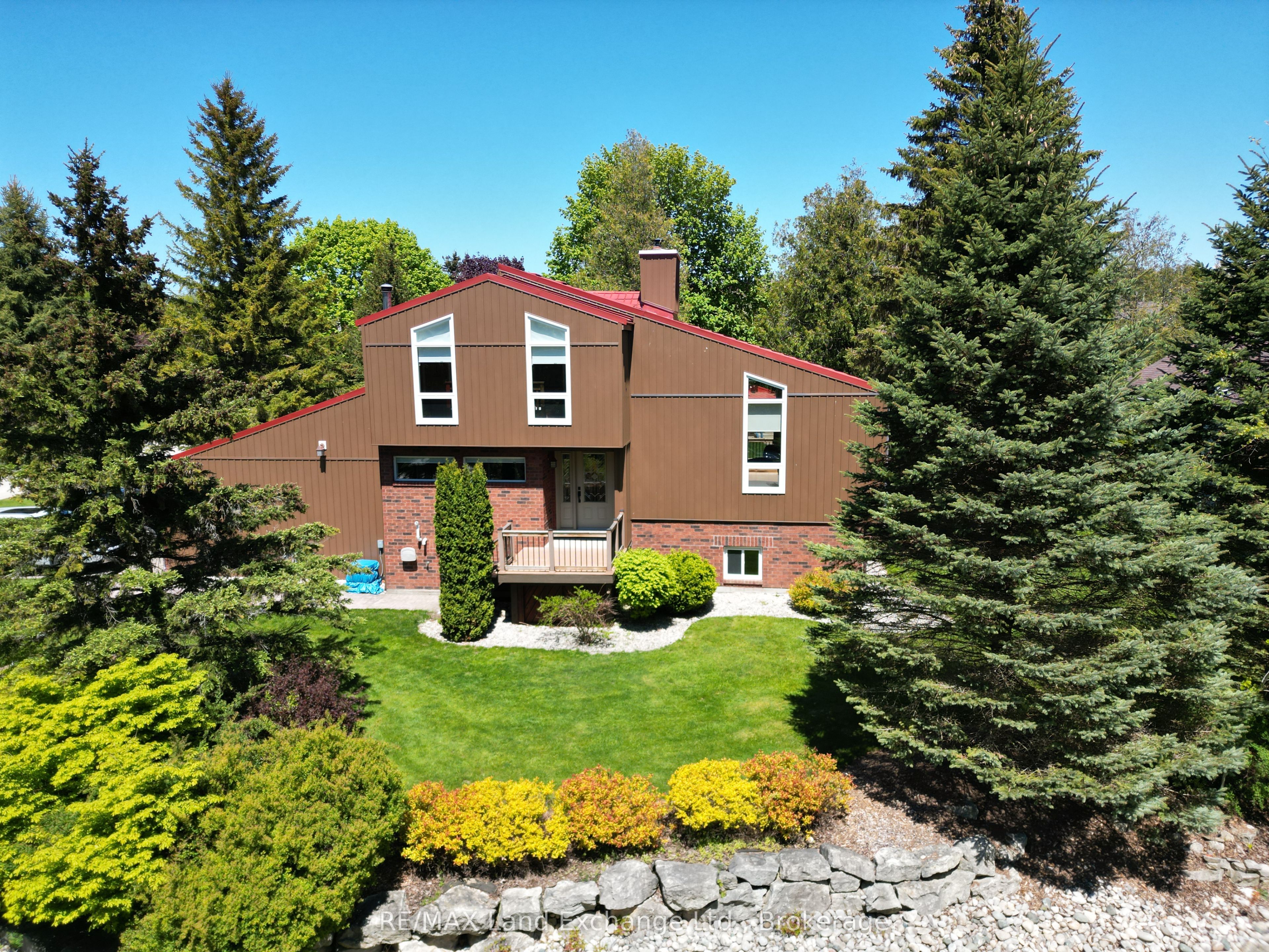 40 Eastwood Crescent, Kincardine, ON N2Z 2X6 photo 3