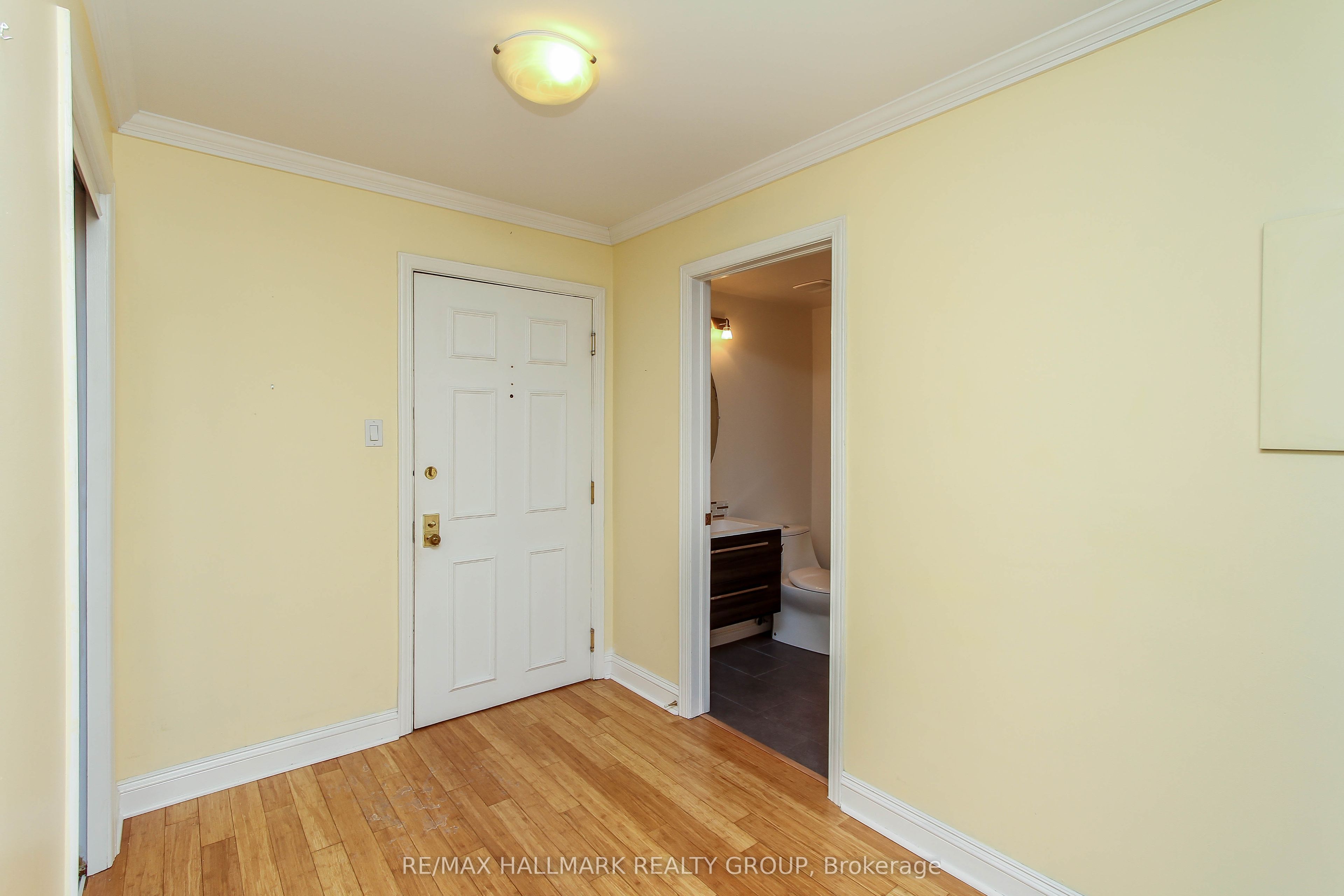 222 Bruyere Street 201, Lower Town - Sandy Hill, ON K1N 5E3 photo 5