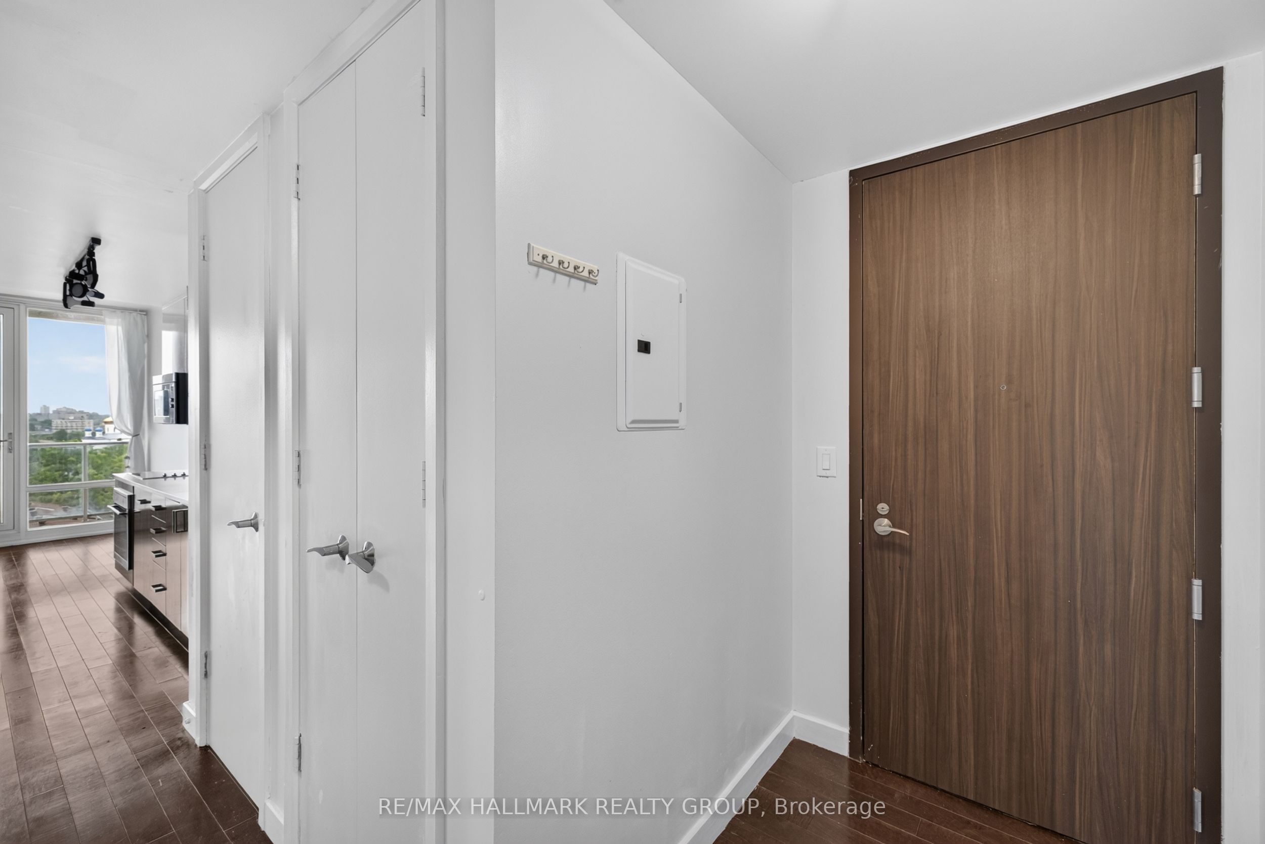 201 Parkdale Avenue 807, West Centre Town, ON K1Y 1E8 photo 5