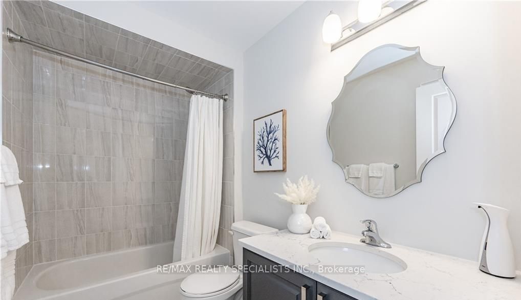 230 Farley Road 4, Centre Wellington, ON N1M 0H6 photo 4