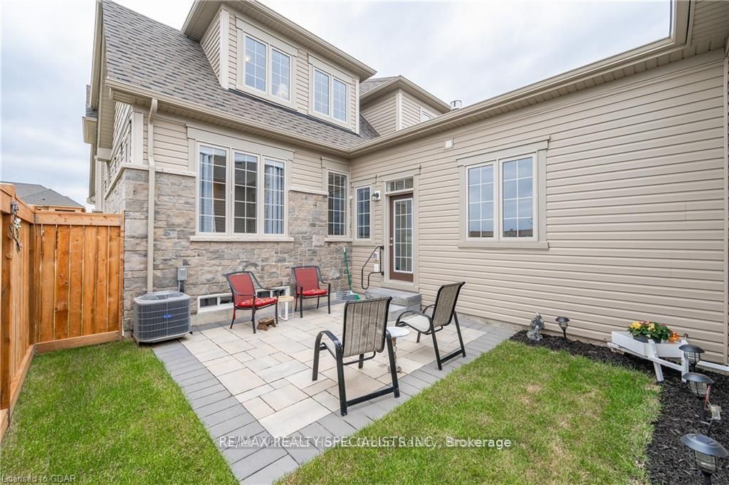 230 Farley Road 4, Centre Wellington, ON N1M 0H6 photo 5