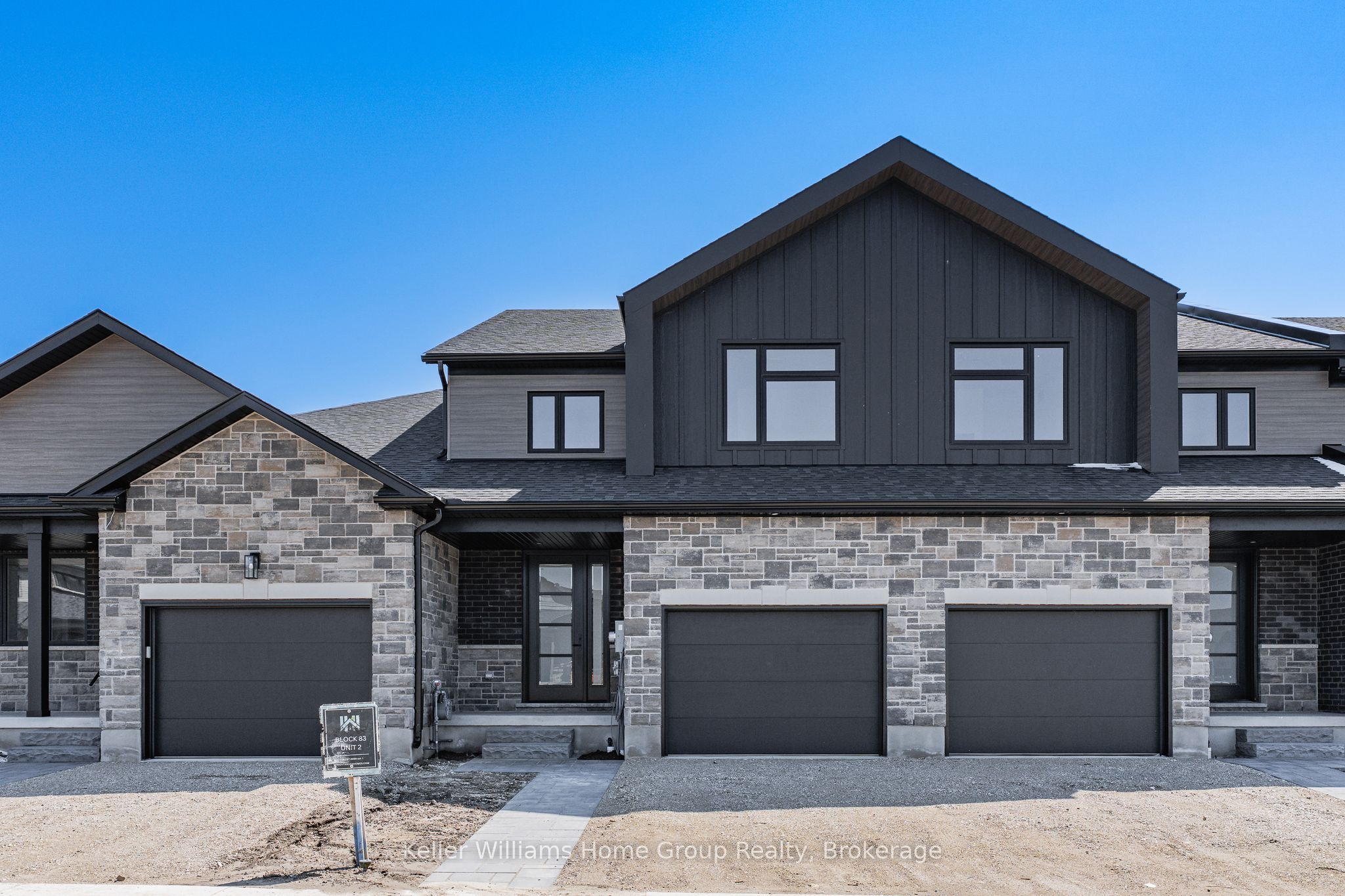 27 Halls Drive, Centre Wellington, ON N0B 1S0 photo 3