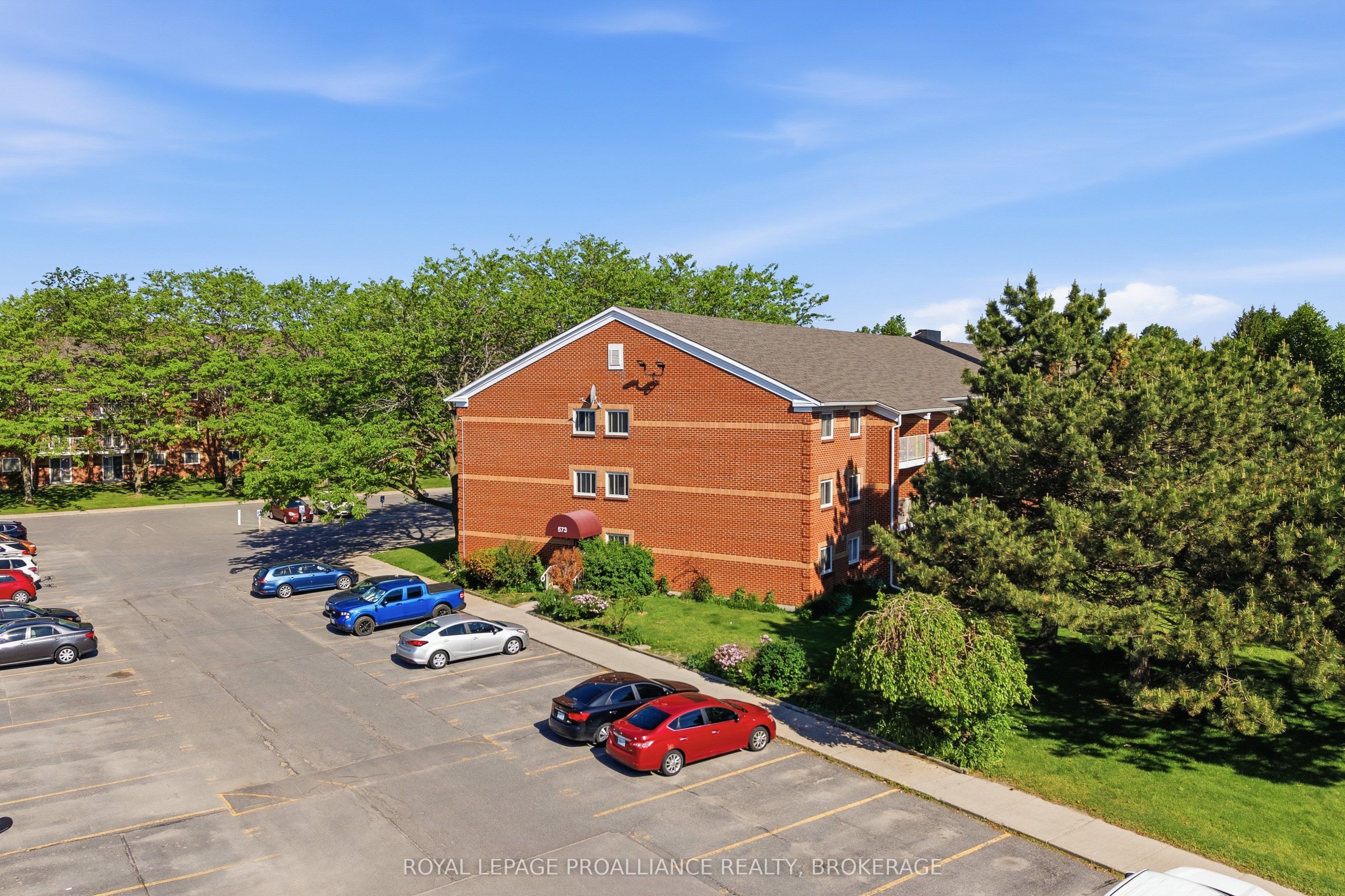 573 Armstrong Road 217, Kingston, ON K7M 8J8 photo 5