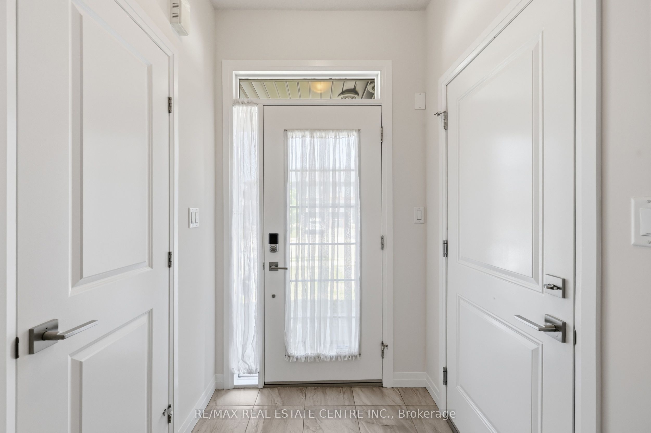 37 Greenwich Avenue, Hamilton, ON L8J 0L5 photo 5