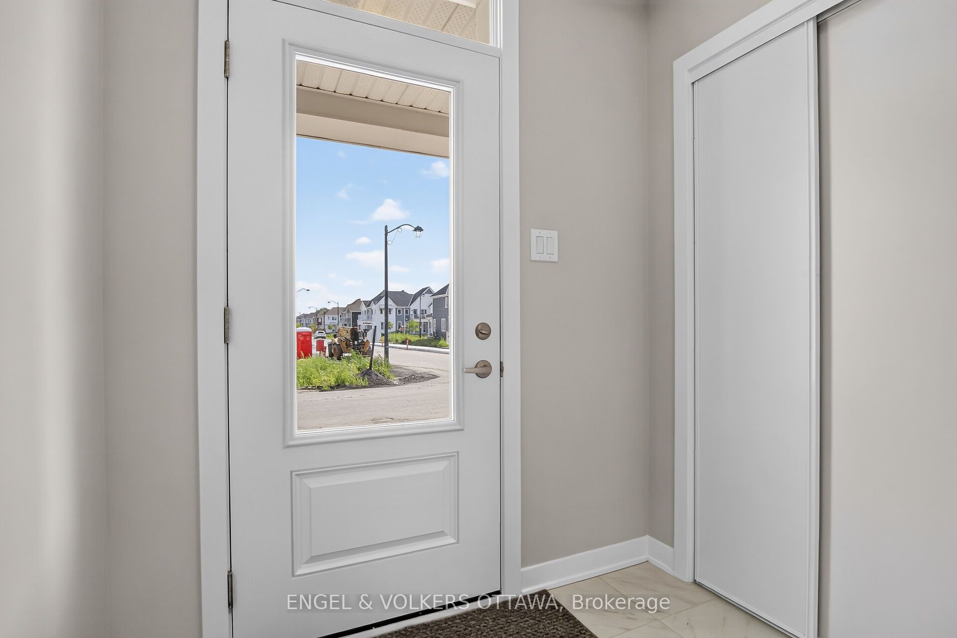728 Haflinger Row, Stittsville - Munster - Richmond, ON K0A 2Z0 photo 3