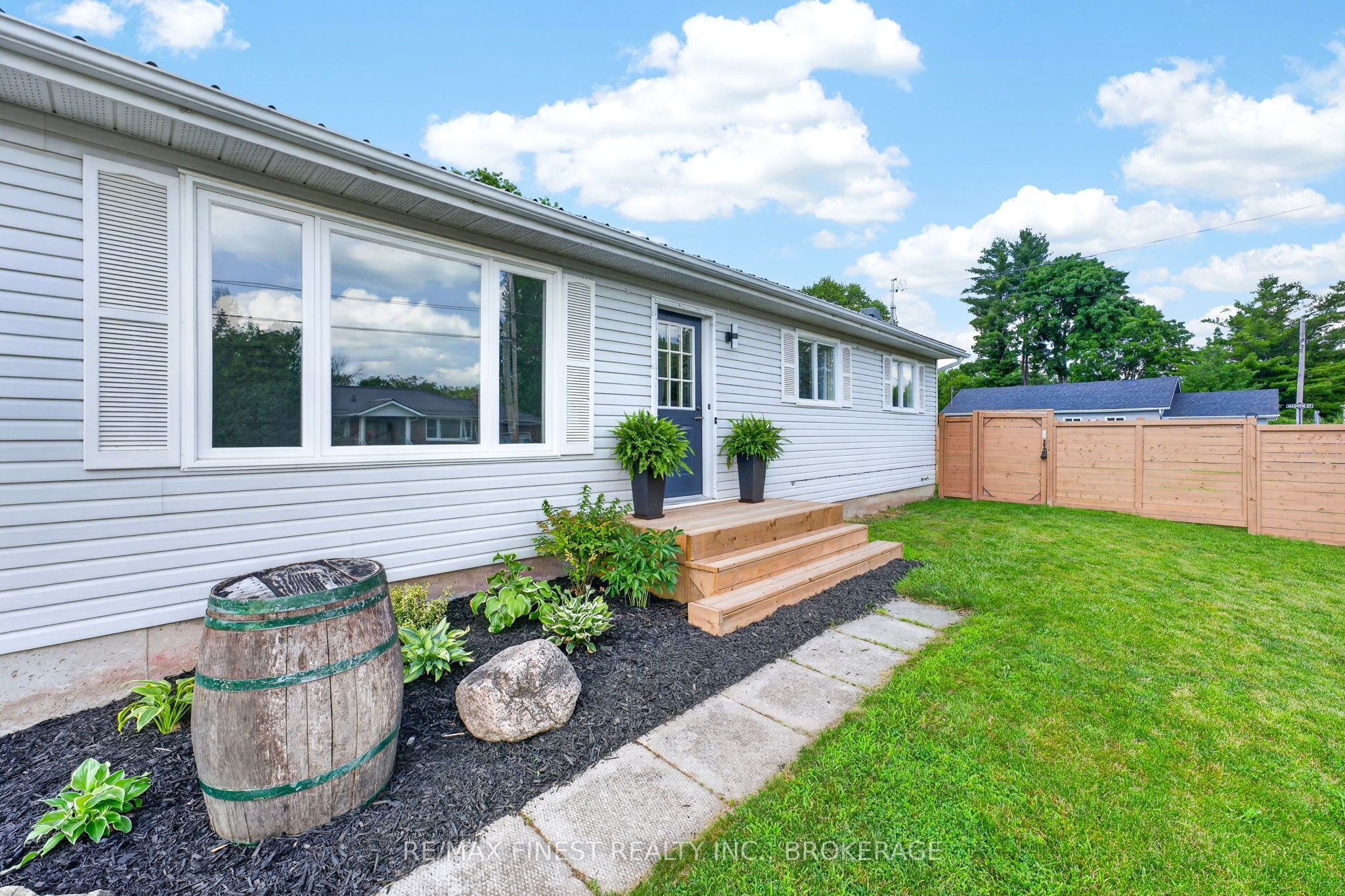 55 Grove Street, Stone Mills, ON K0K 2S0 photo 3