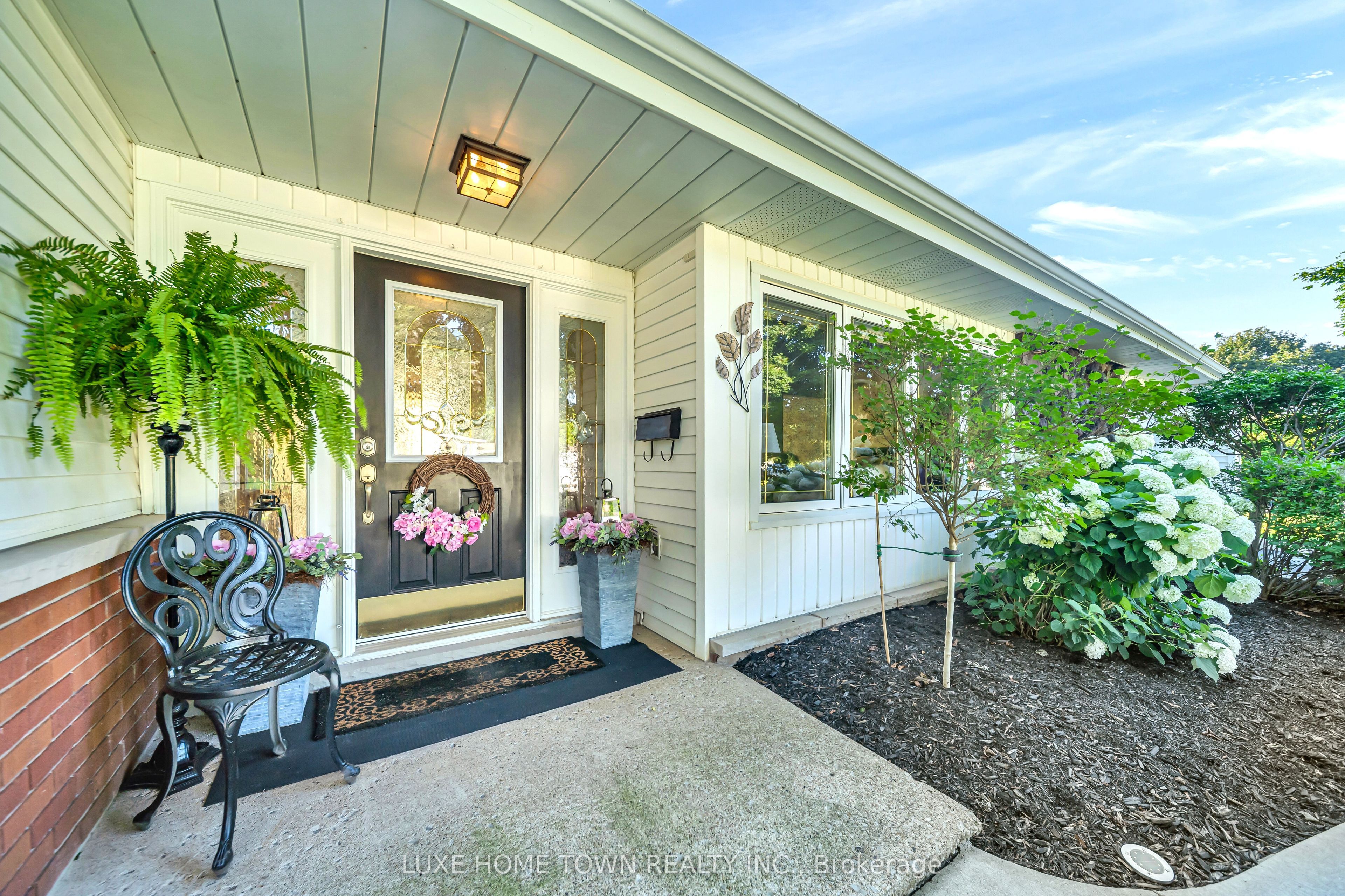 12 Mcnab Drive, Grimsby, ON L3M 2Y6 photo 4