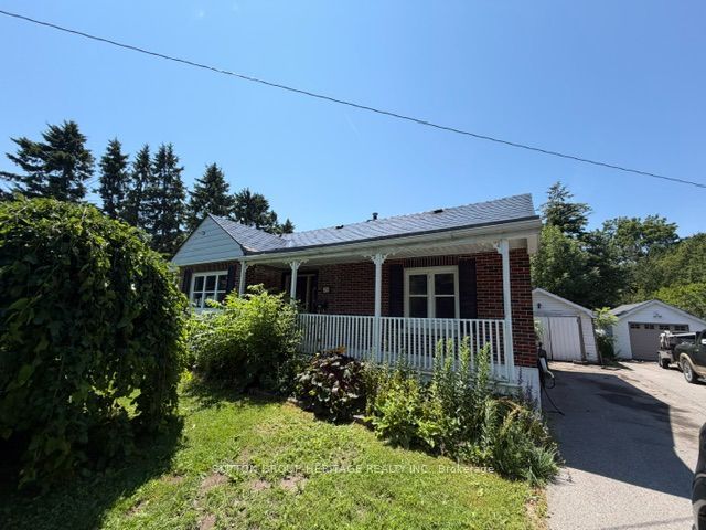 29 Brook Road S, Cobourg, ON K9A 4G3 photo 2