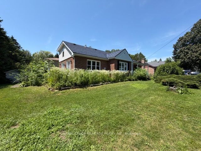 29 Brook Road S, Cobourg, ON K9A 4G3 photo 4