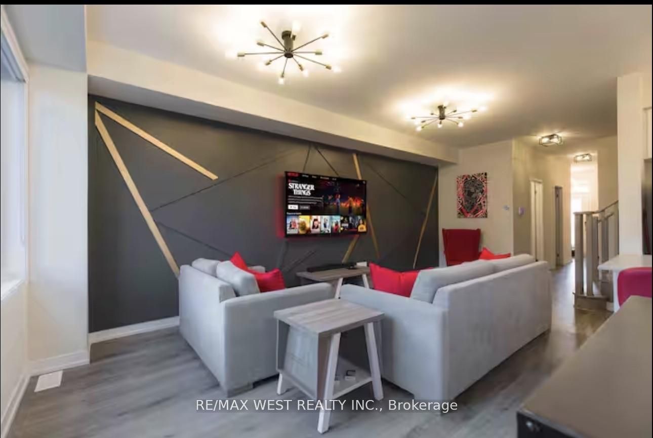 7789 Kalar Road N 4, Niagara Falls, ON L2H 3T8 photo 4