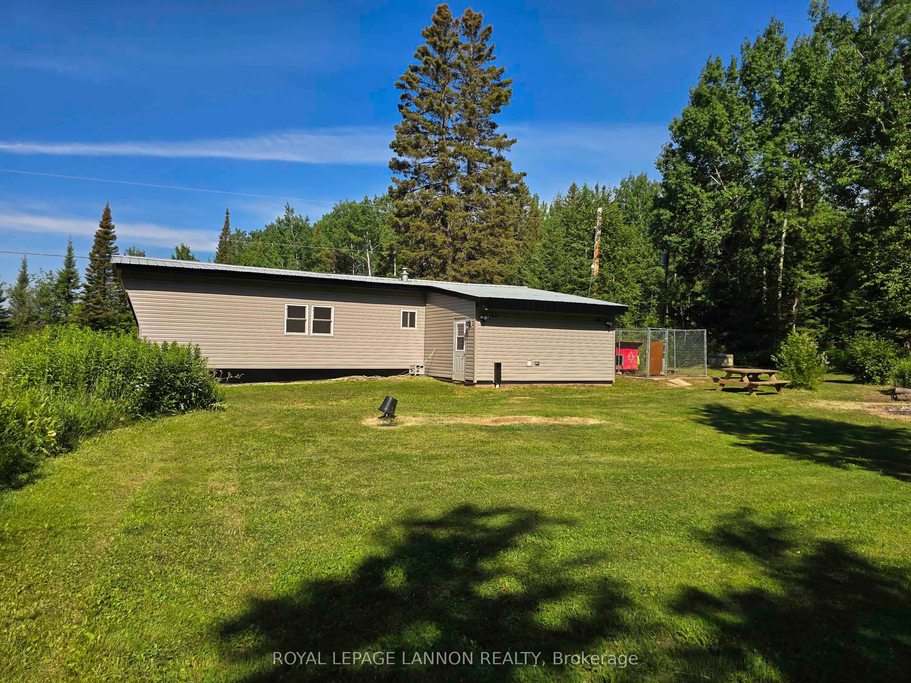 20 Union School Road S, Neebing, ON P7L 0E7 photo 2