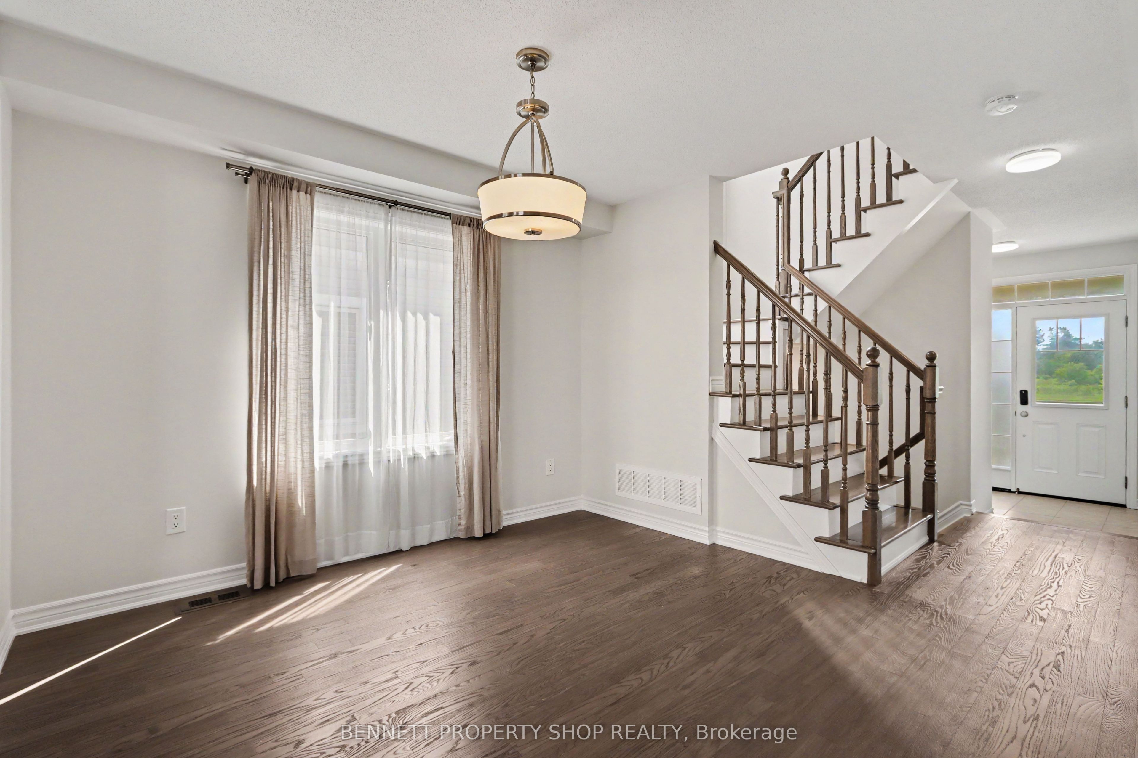 159 Conifer Creek Circle, Kanata, ON K2M 0M2 photo 5