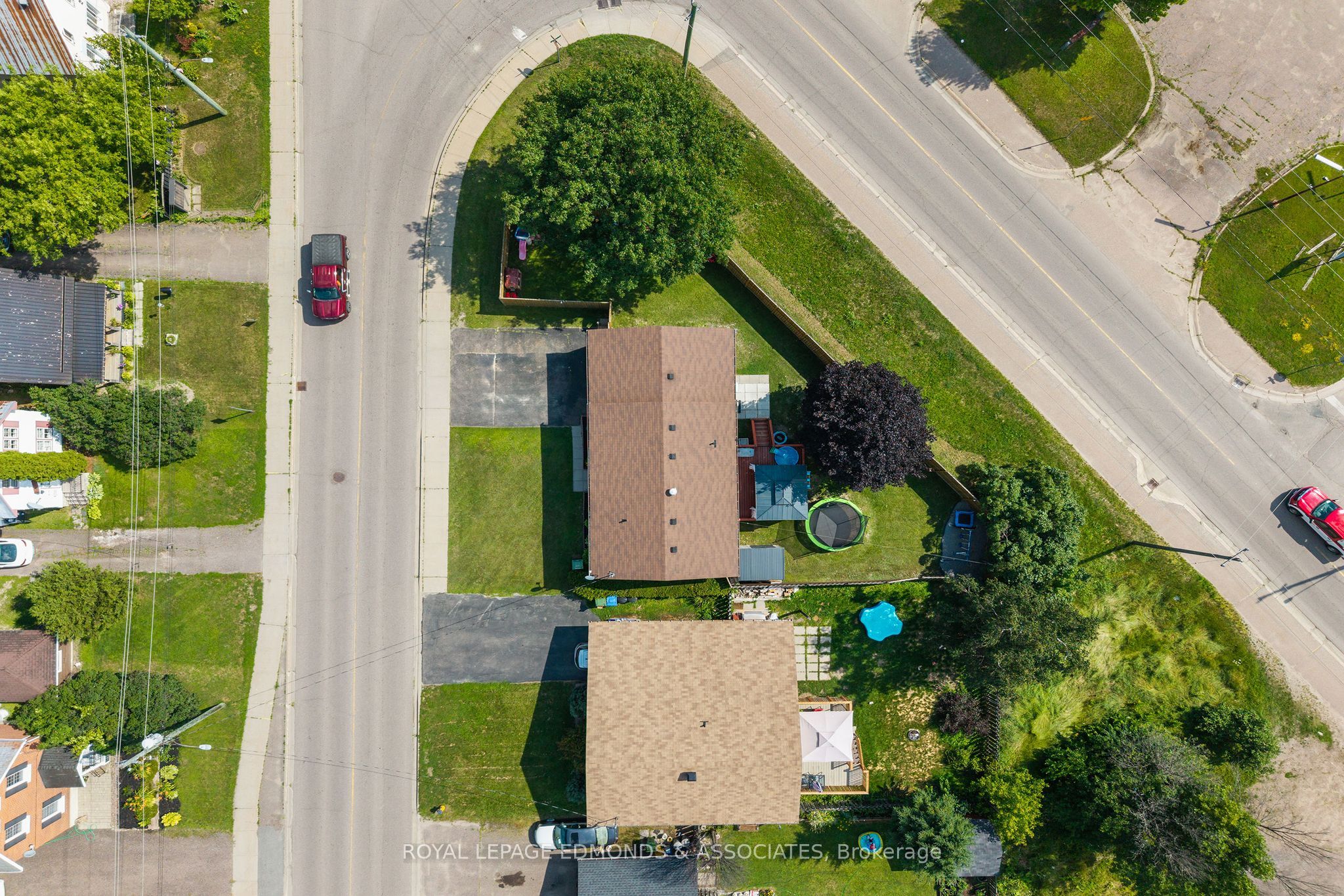 610 Eganville Road, Pembroke, ON K8A 4E9 photo 2