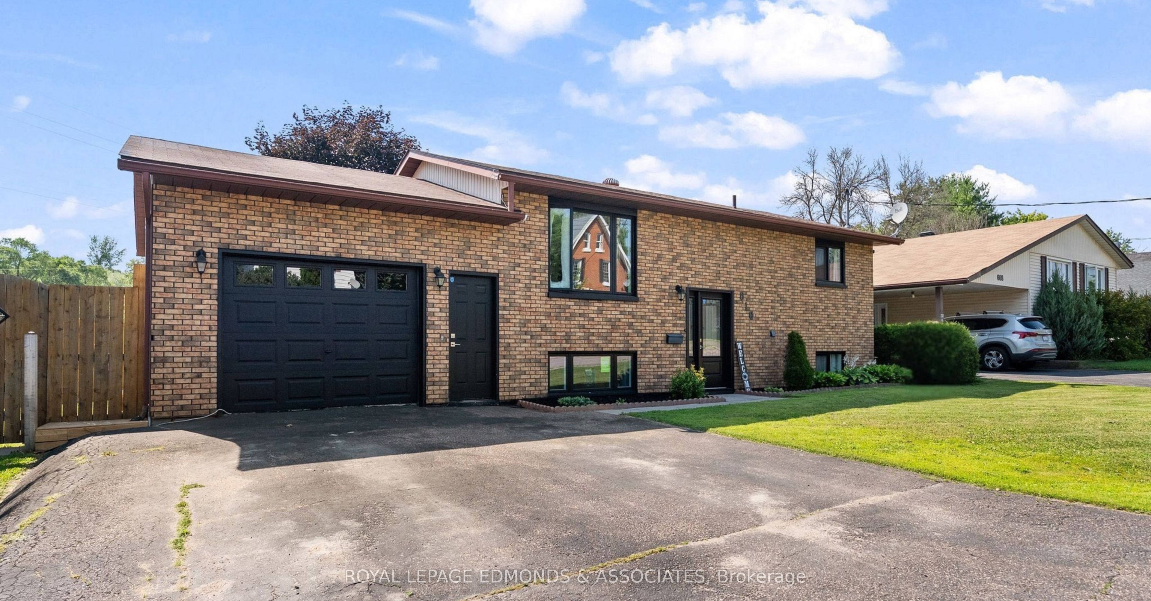 610 Eganville Road, Pembroke, ON K8A 4E9 photo 5