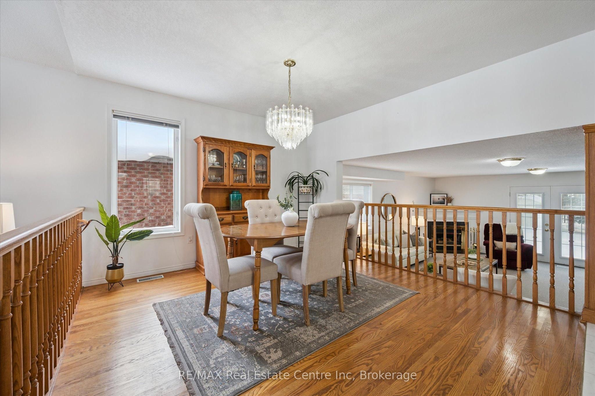 19 Merganser Drive, Guelph, ON N1C 1C8 photo 3