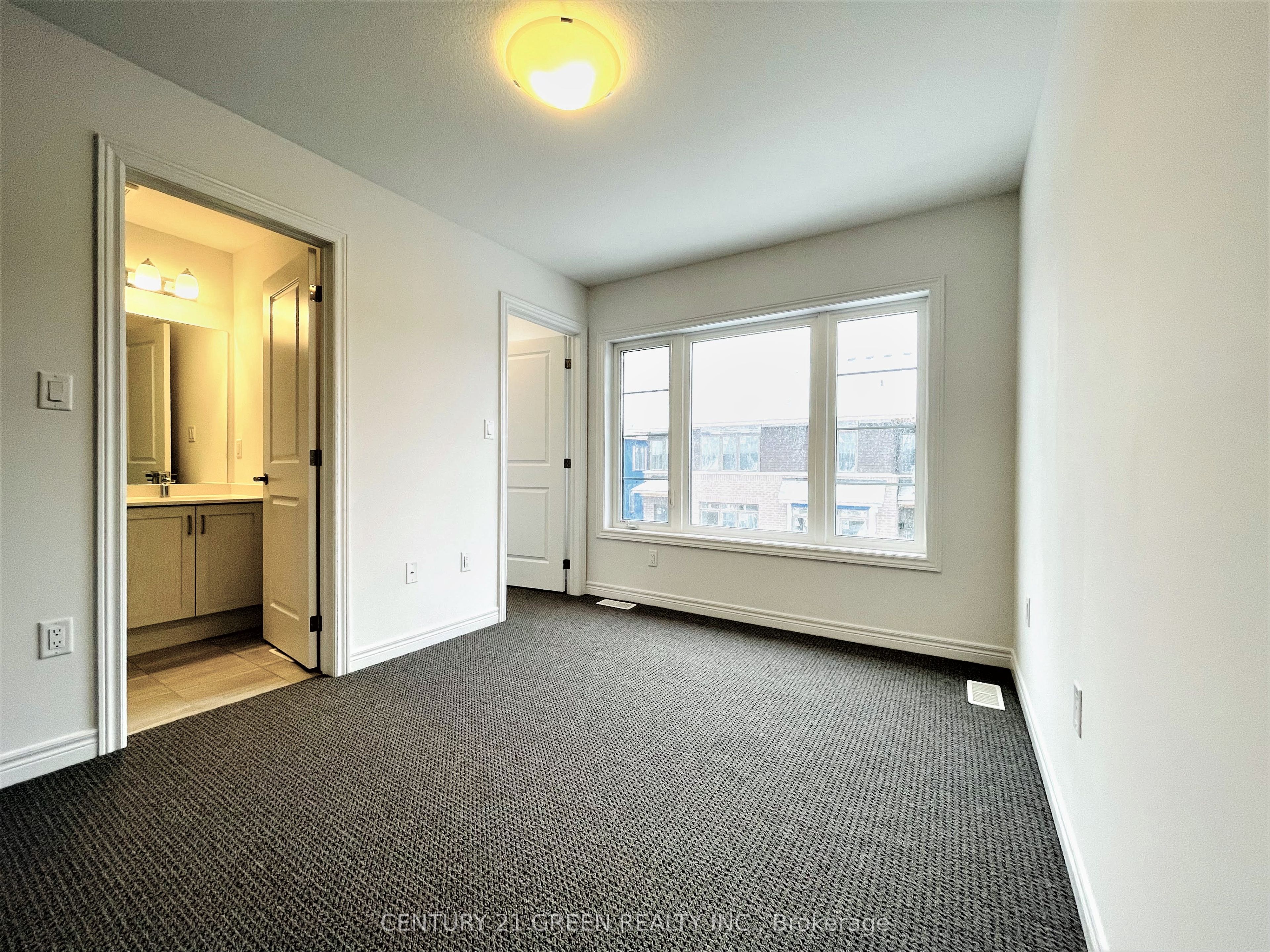 575 Woodward Avenue 11, Hamilton, ON L8H 0B3 photo 5
