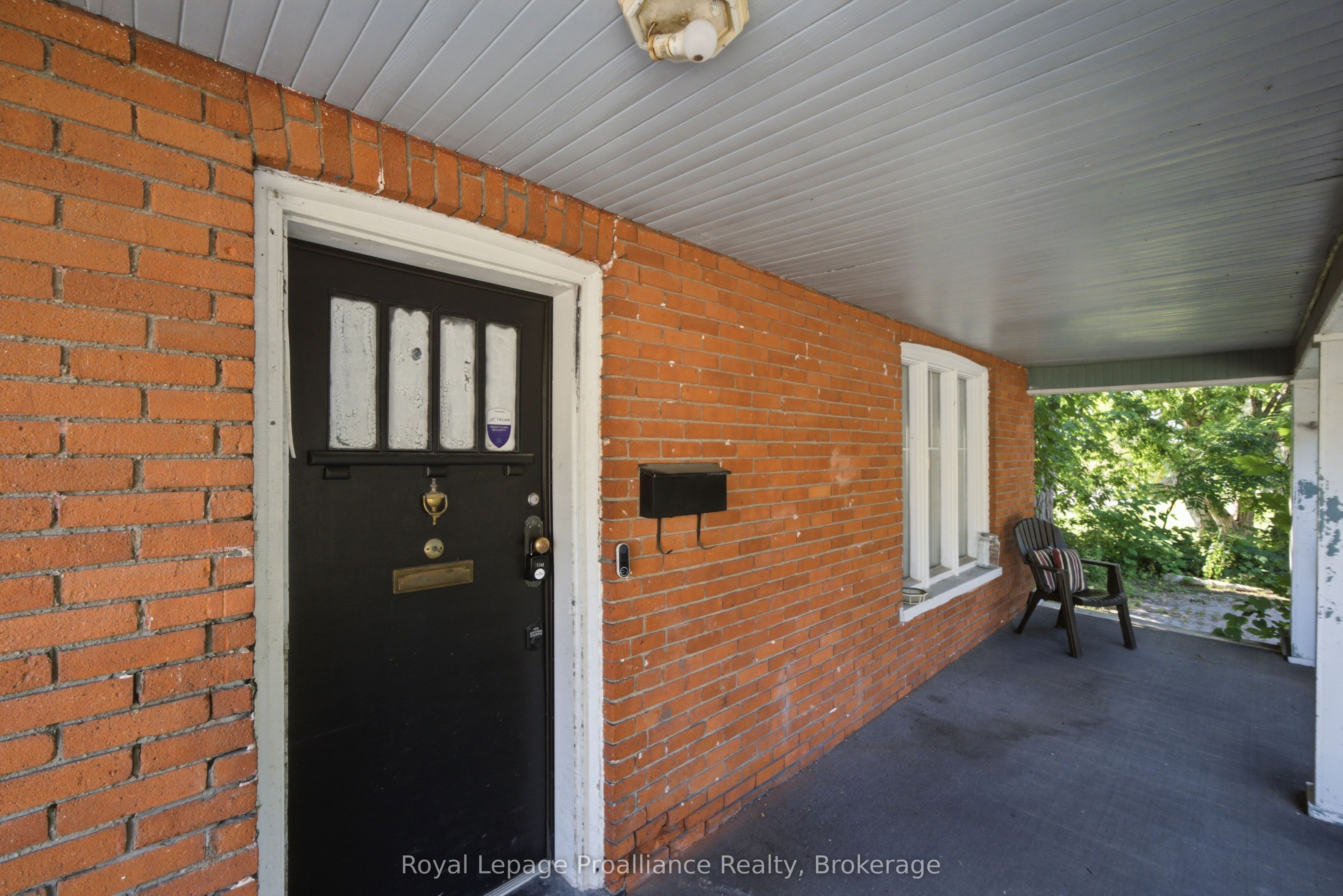 1 Highland Avenue, Belleville, ON K8P 3P8 photo 3