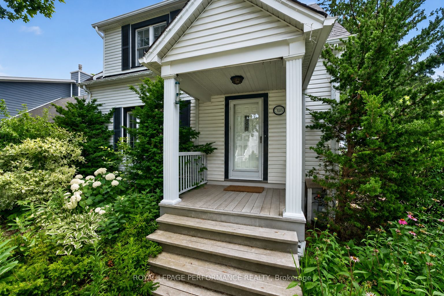 318 Duncairn Avenue, Westboro - Hampton Park, ON K1Z 7G9 photo 2