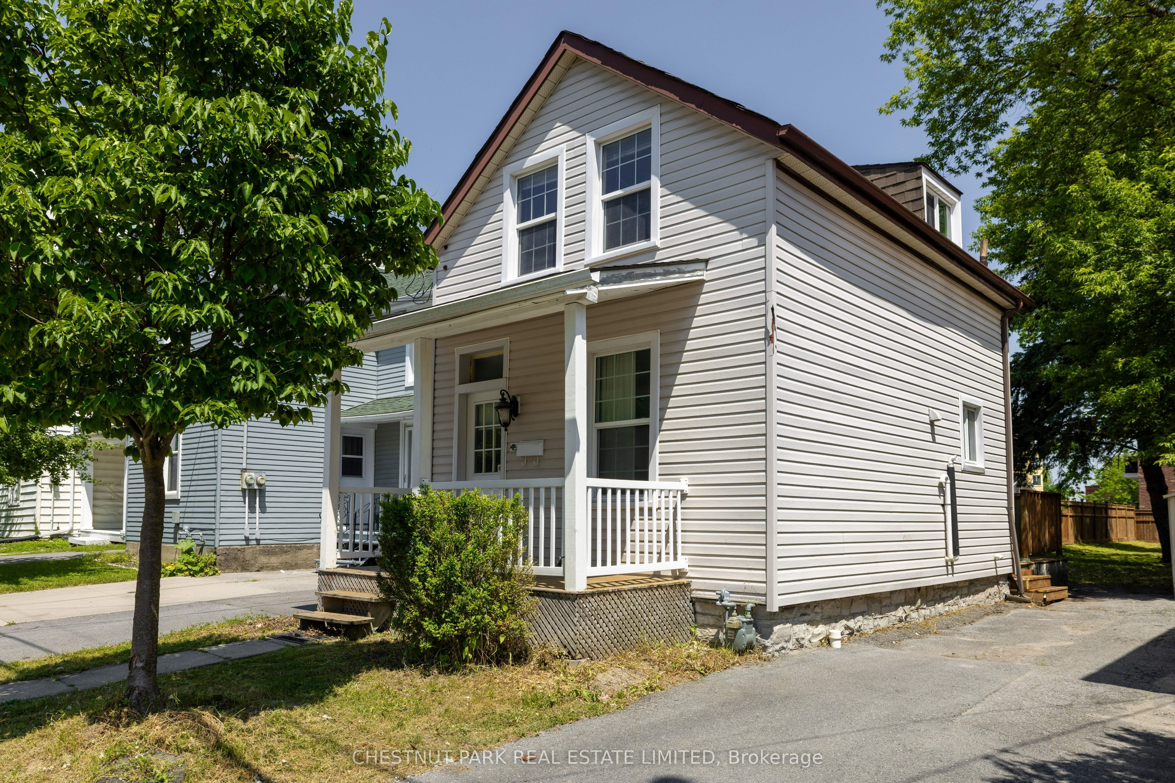 451 Albert Street, Kingston, ON K7L 3W4