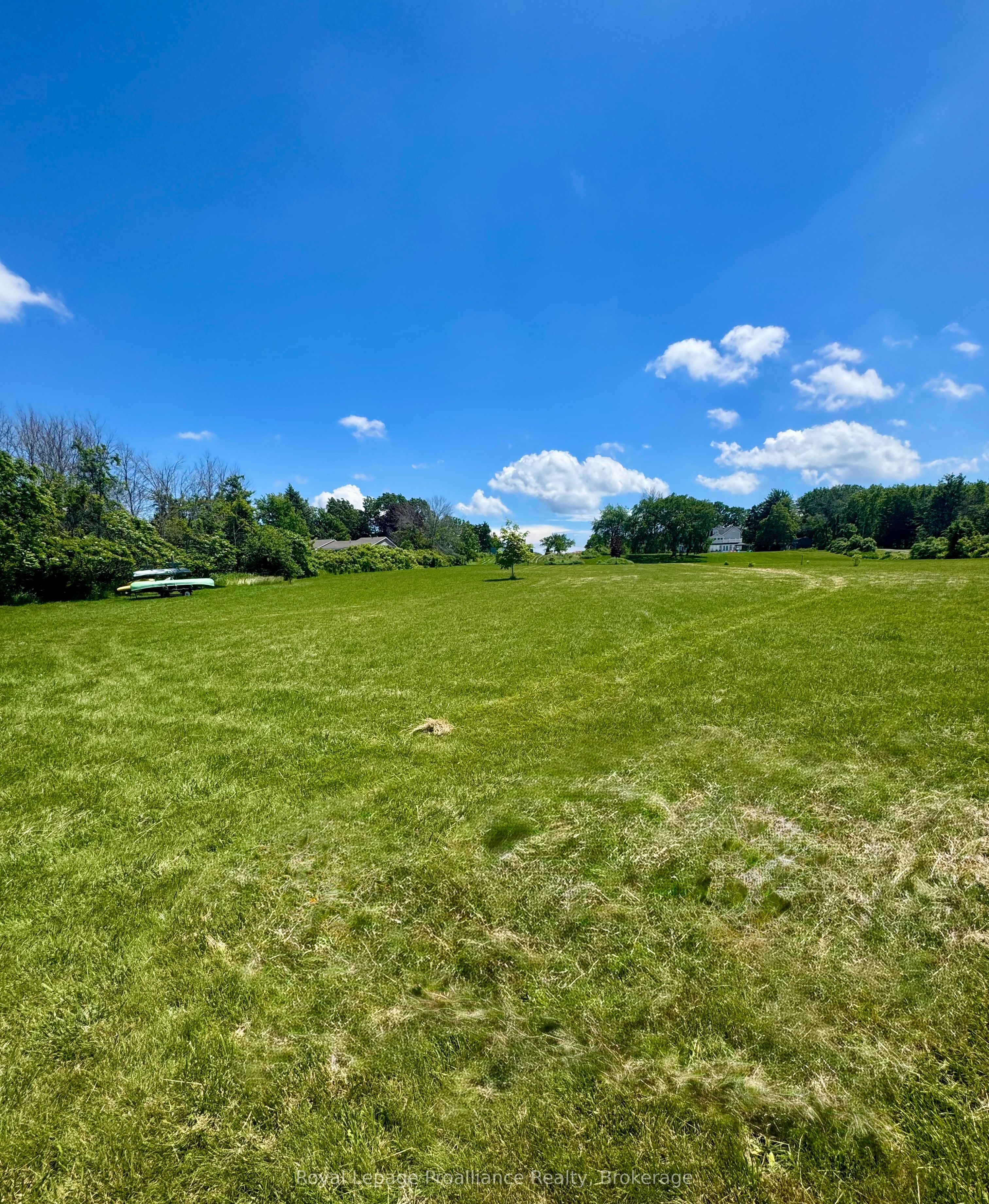 33 Prinyers Cove Crescent, Prince Edward County, ON K0K 2T0 photo 5