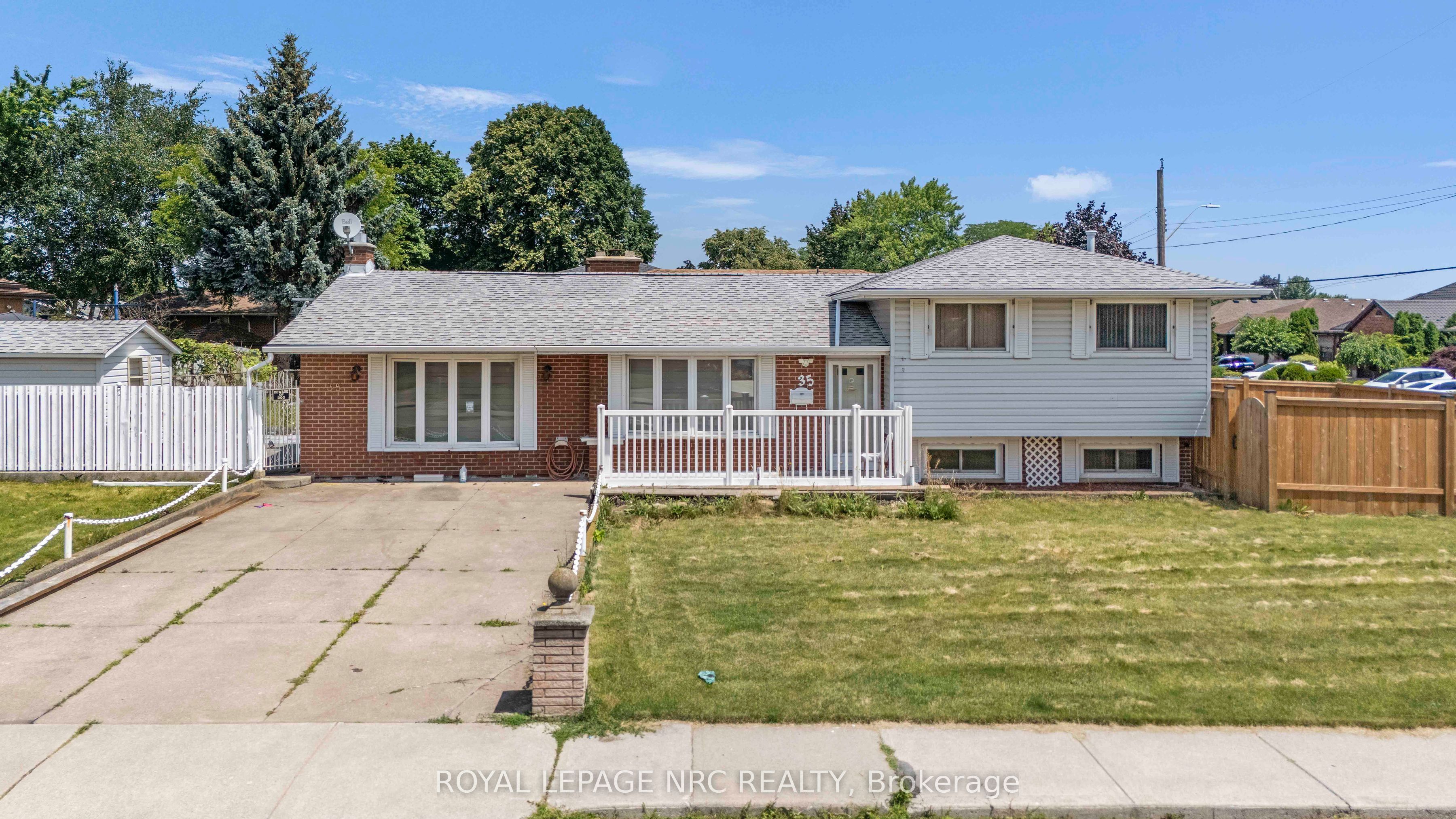 35 Eugene Street, Hamilton, ON L8H 2R1 photo 2