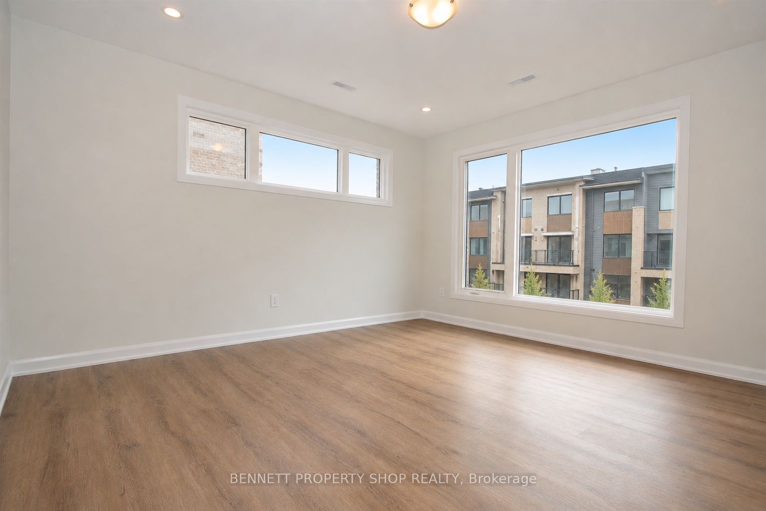1429 Creekway Private, Kanata, ON K2T 0R8 photo 4