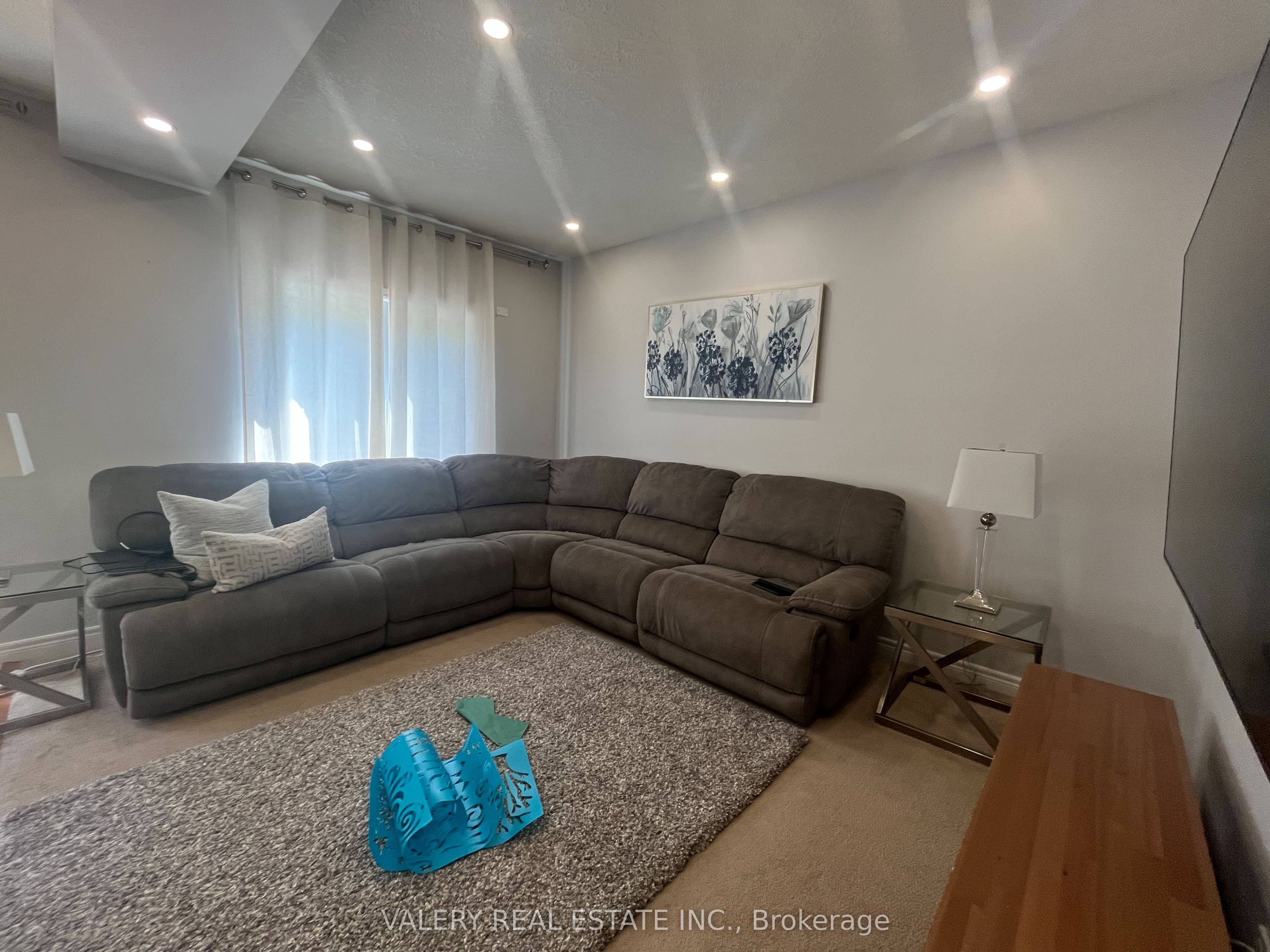 70 Doonmills Drive, Kitchener, ON N2P 2X3 photo 2