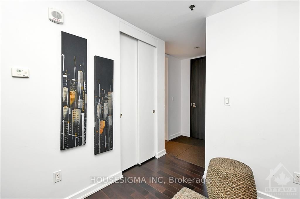 300 Lisgar Street 602, Ottawa Centre, ON K2P 0E2 photo 4